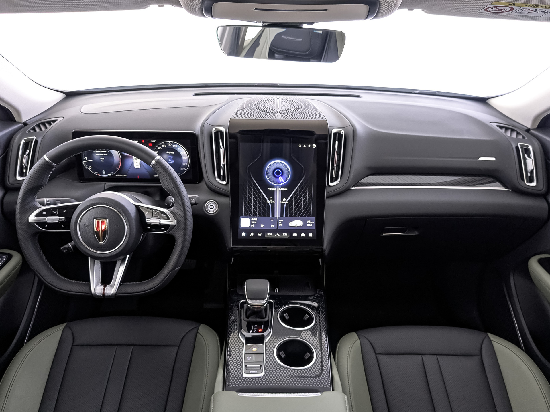 Фото Hongqi HS3 Comfort 1.5Т/156 7RT FWD