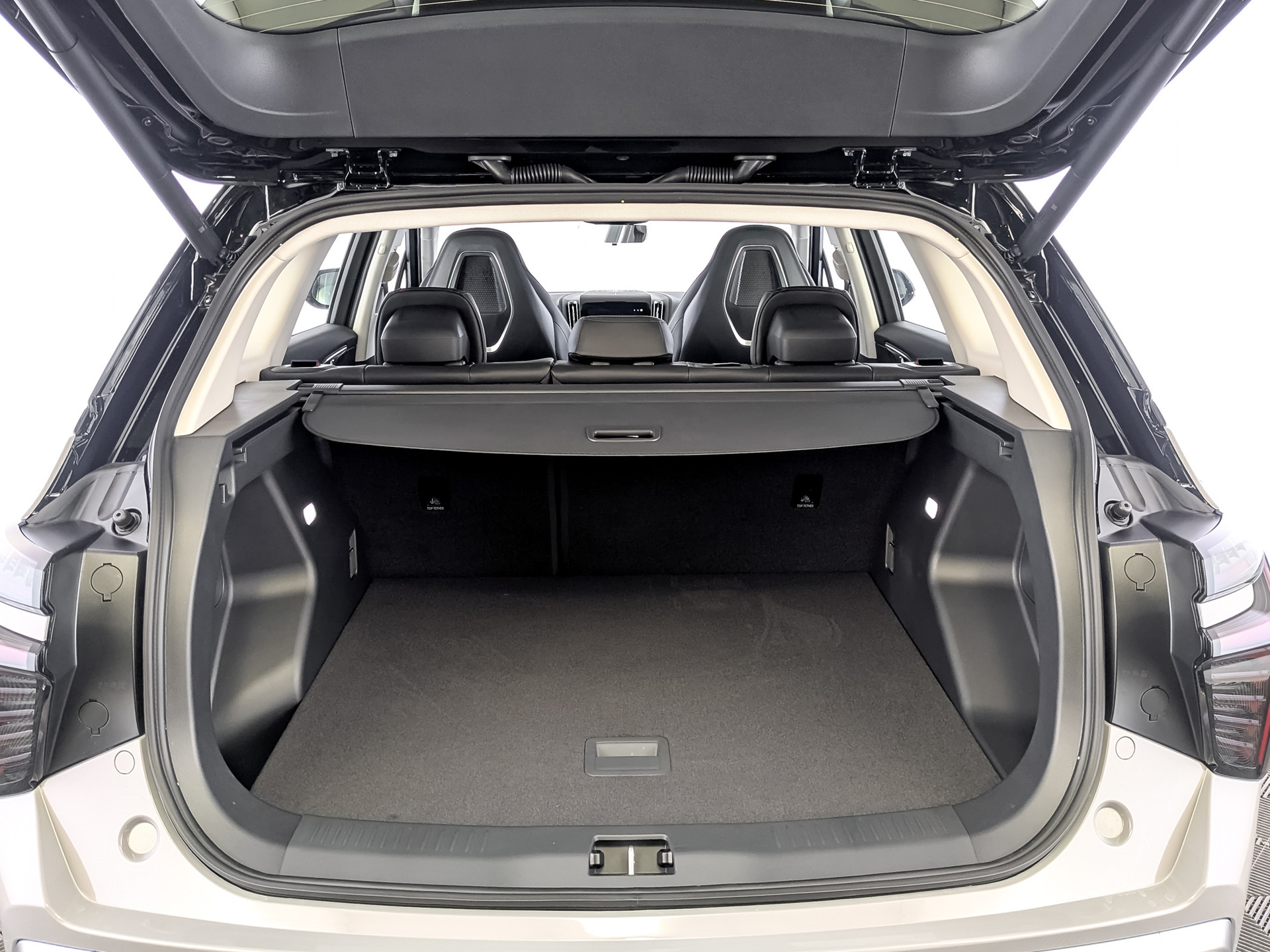 Фото Hongqi HS3 Comfort 1.5Т/156 7RT FWD
