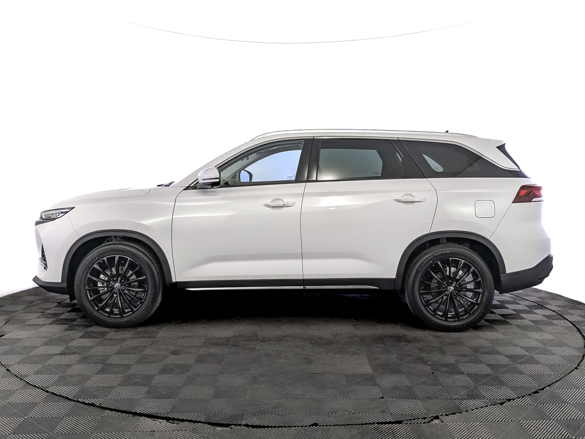 Фото Changan CS75 Pro Техно 1.5T/181 7RT Передний привод 5 мест