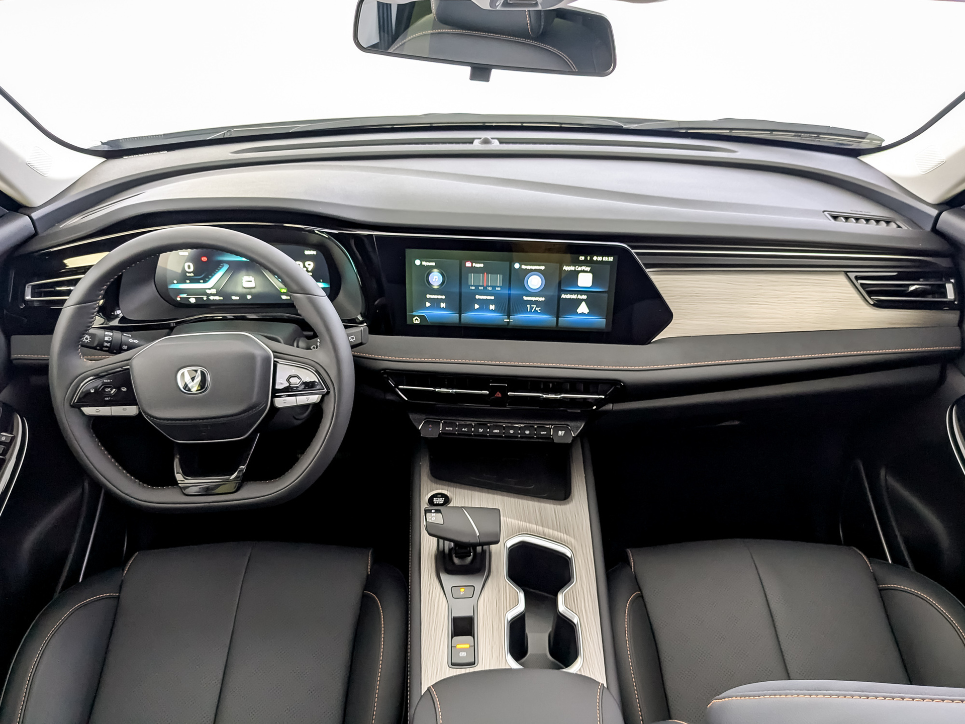 Фото Changan CS75 Pro Техно 1.5T/181 7RT Передний привод 5 мест