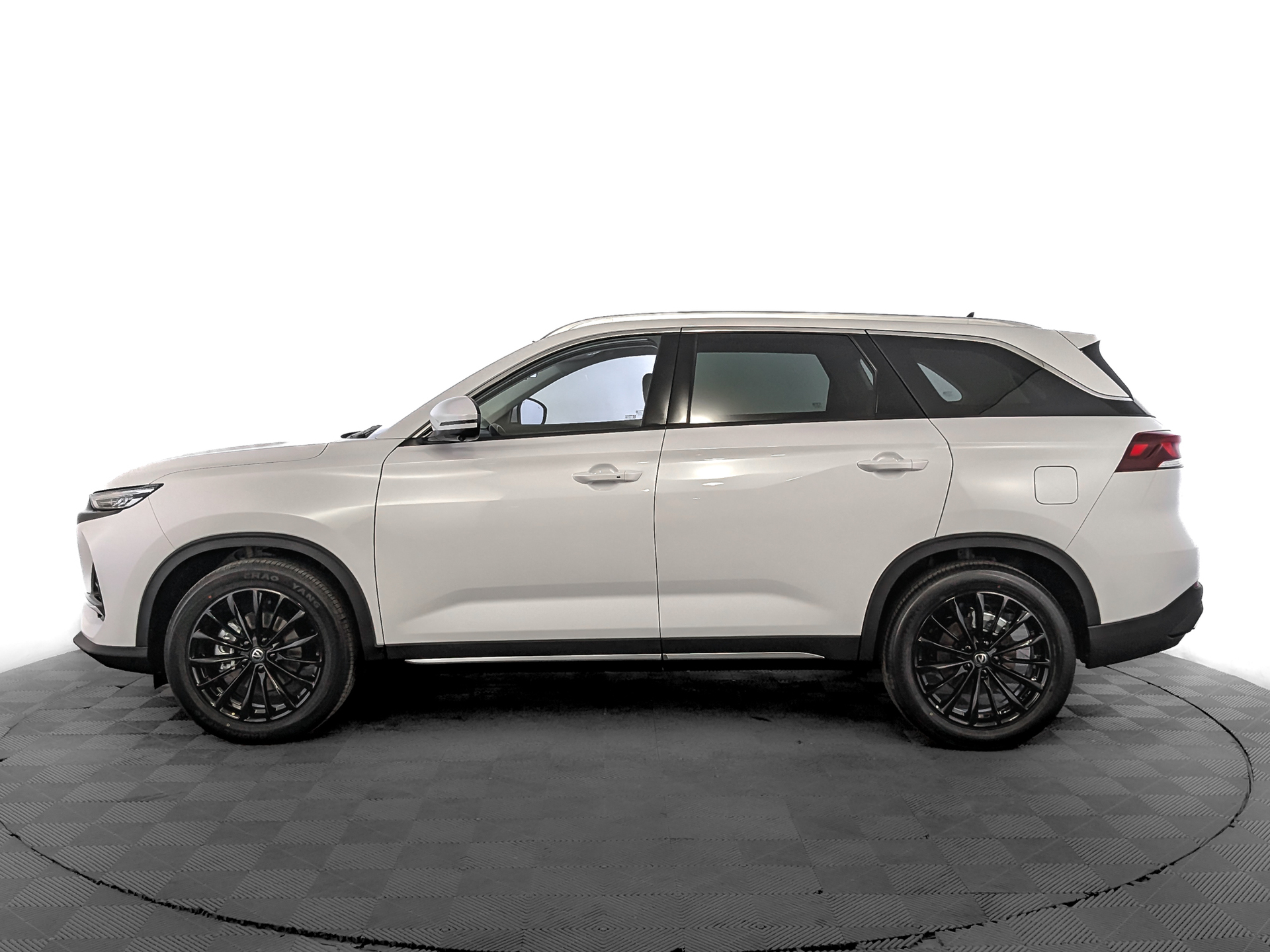 Фото Changan CS75 Pro Техно 1.5T/181 7RT Передний привод 5 мест