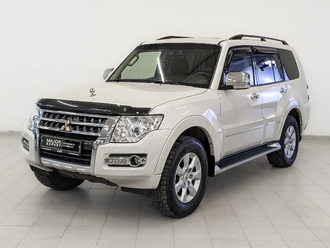 MITSUBISHI Pajero IV