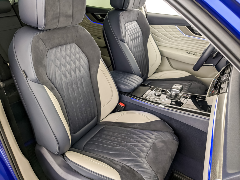 Фото Hongqi HS5 с пробегом 26249 км