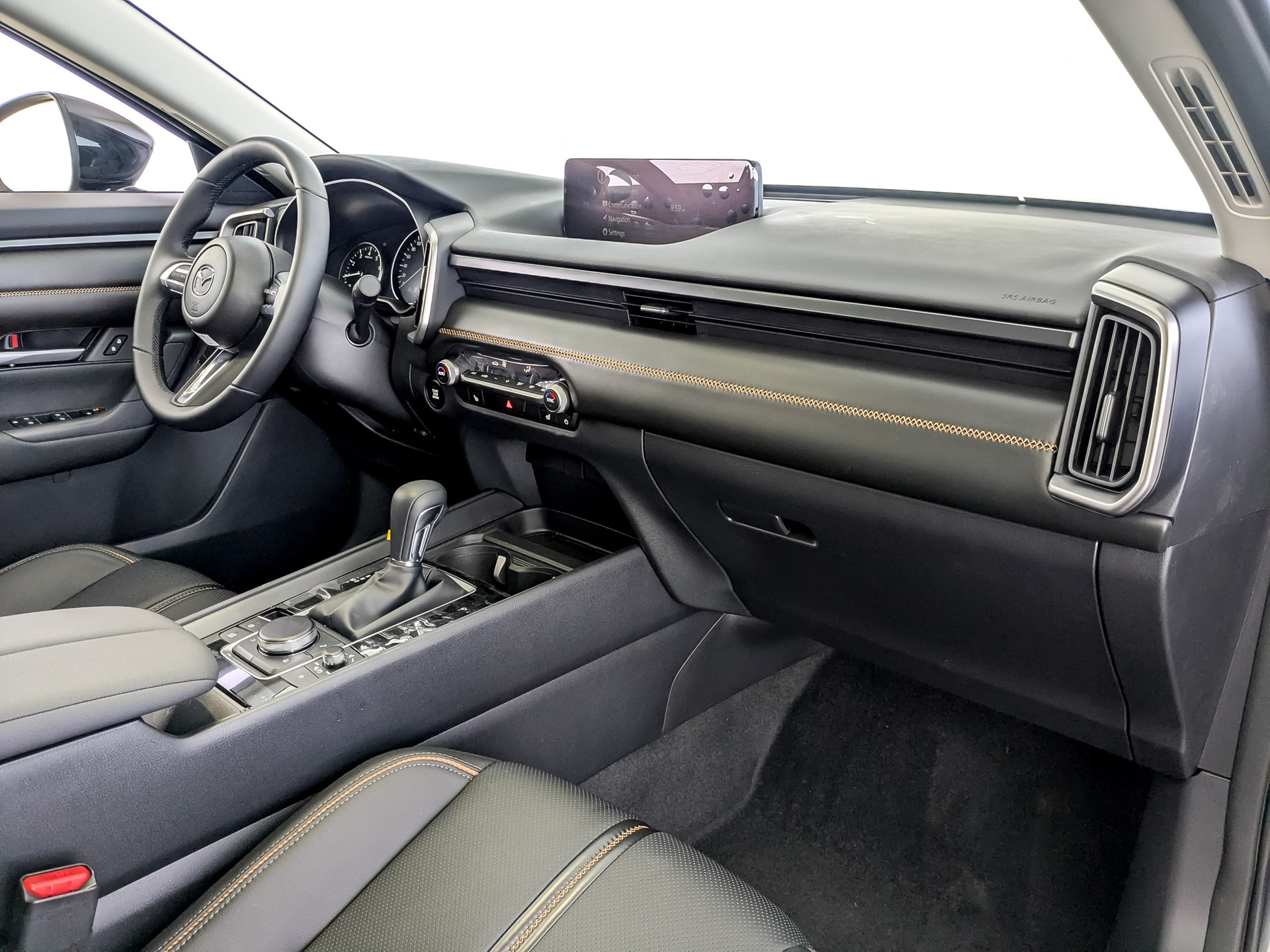 Фото Mazda CX-50 Supreme 2.0L/155 6AT 2WD