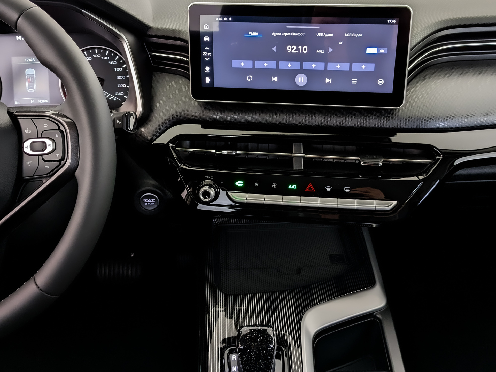 Фото Haval Jolion Оптимум 1.5T/143 7RT 2WD