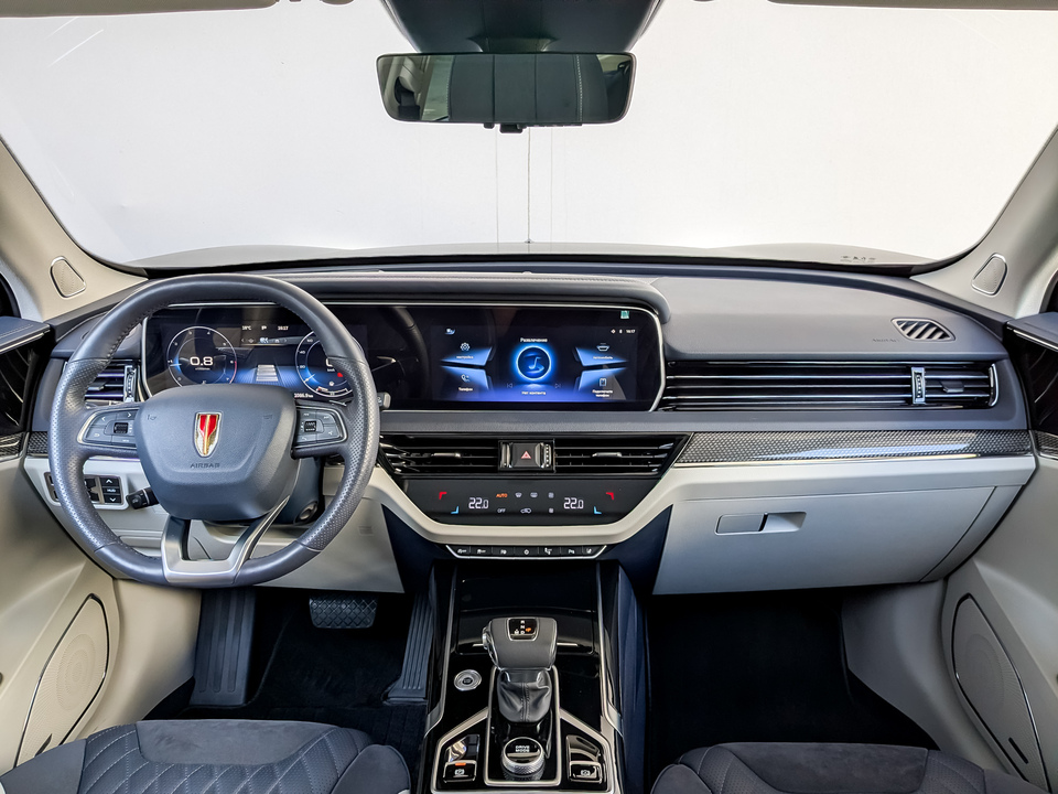 Фото Hongqi HS5 с пробегом 14832 км
