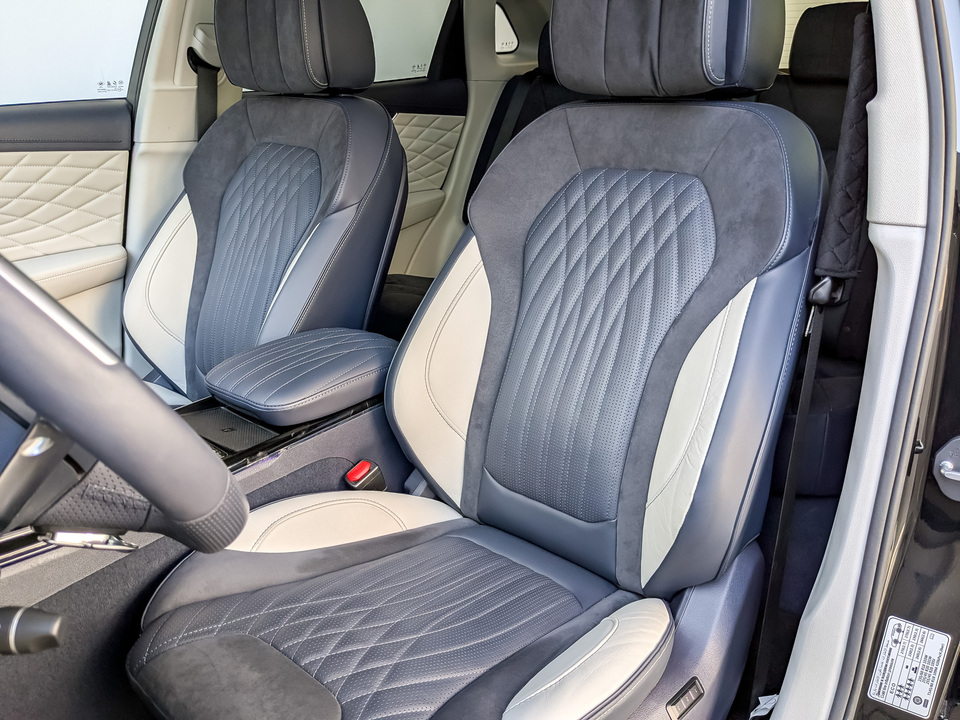 Фото Hongqi HS5 с пробегом 14832 км