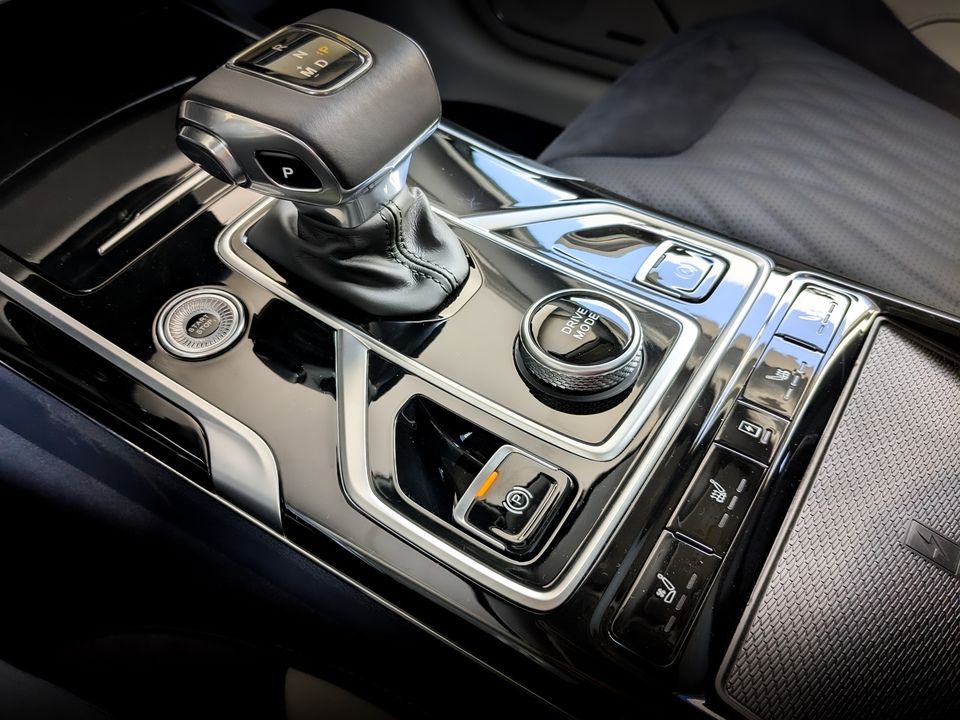 Фото Hongqi HS5 с пробегом 14832 км