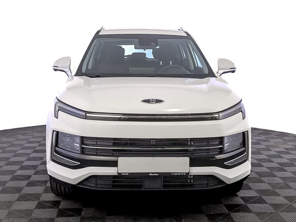 Москвич 3 Комфорт с телематикой 1.5T/136 CVT 5D