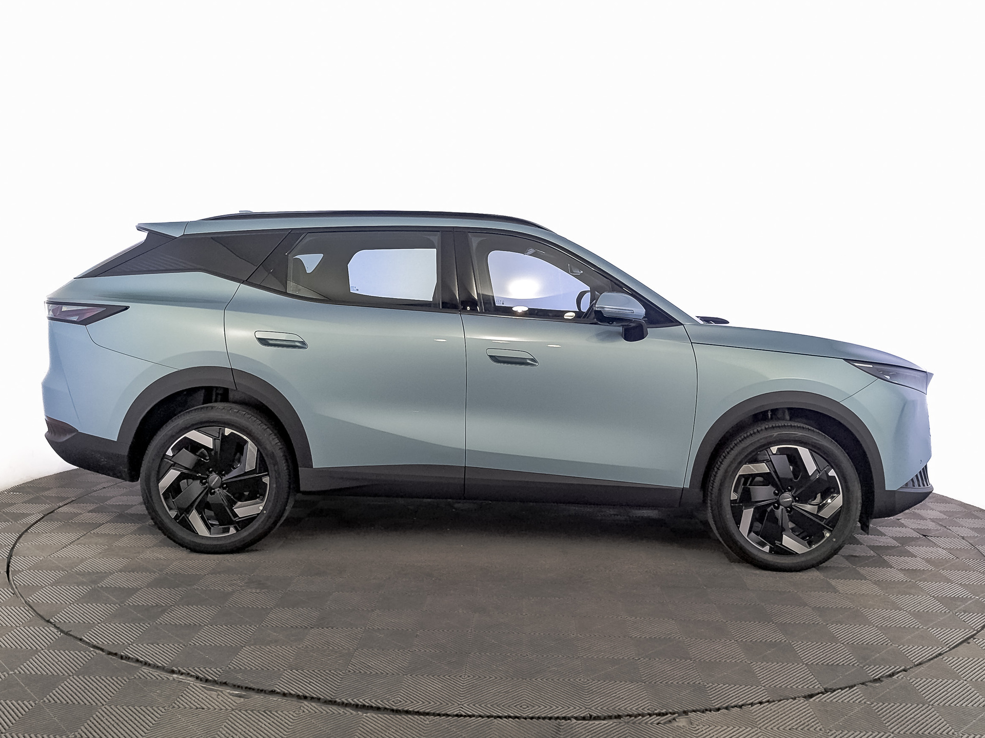 Фото Omoda C7 Стиль 1.6T/150 7RT 4WD