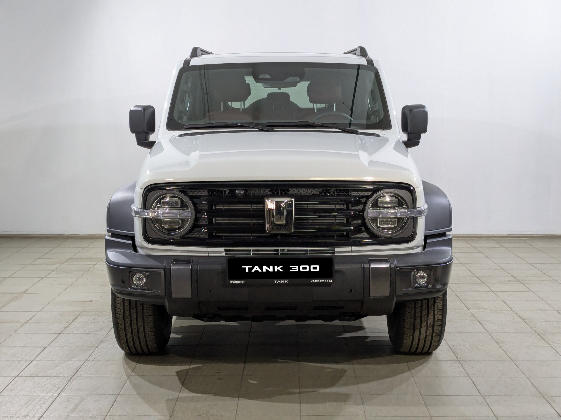 Фото Tank 300 Премиум (Premium) 2.0T/218 8AT 4WD