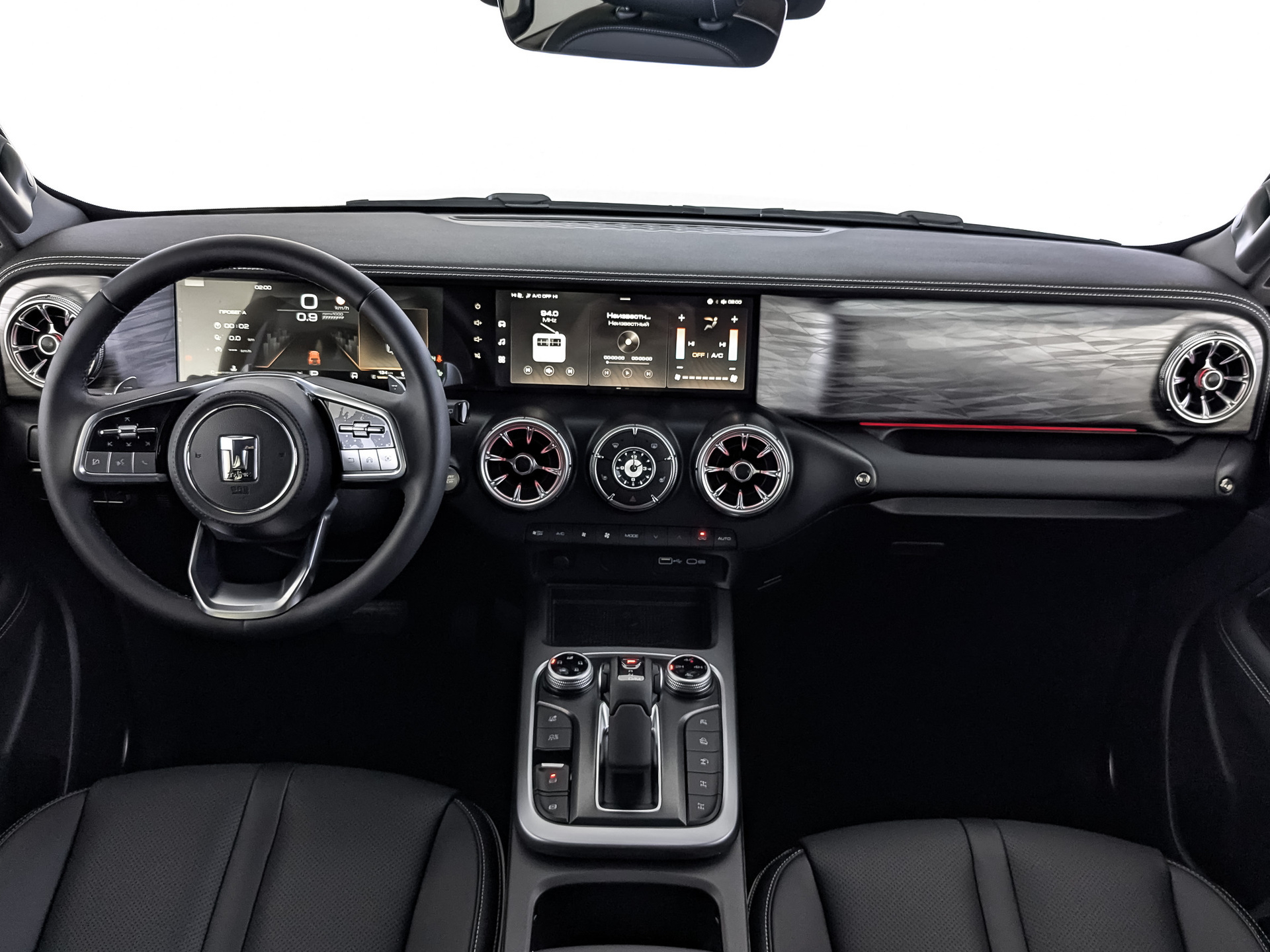 Фото Tank 300 Сити Премиум (City Premium) 2.0T/218 8AT 4WD