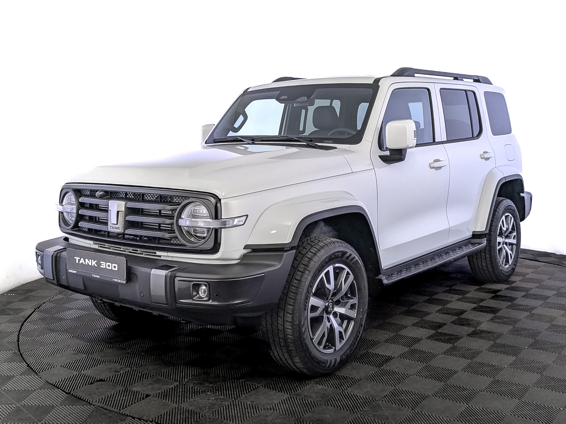 Фото Tank 300 Сити Премиум (City Premium) 2.0T/218 8AT 4WD