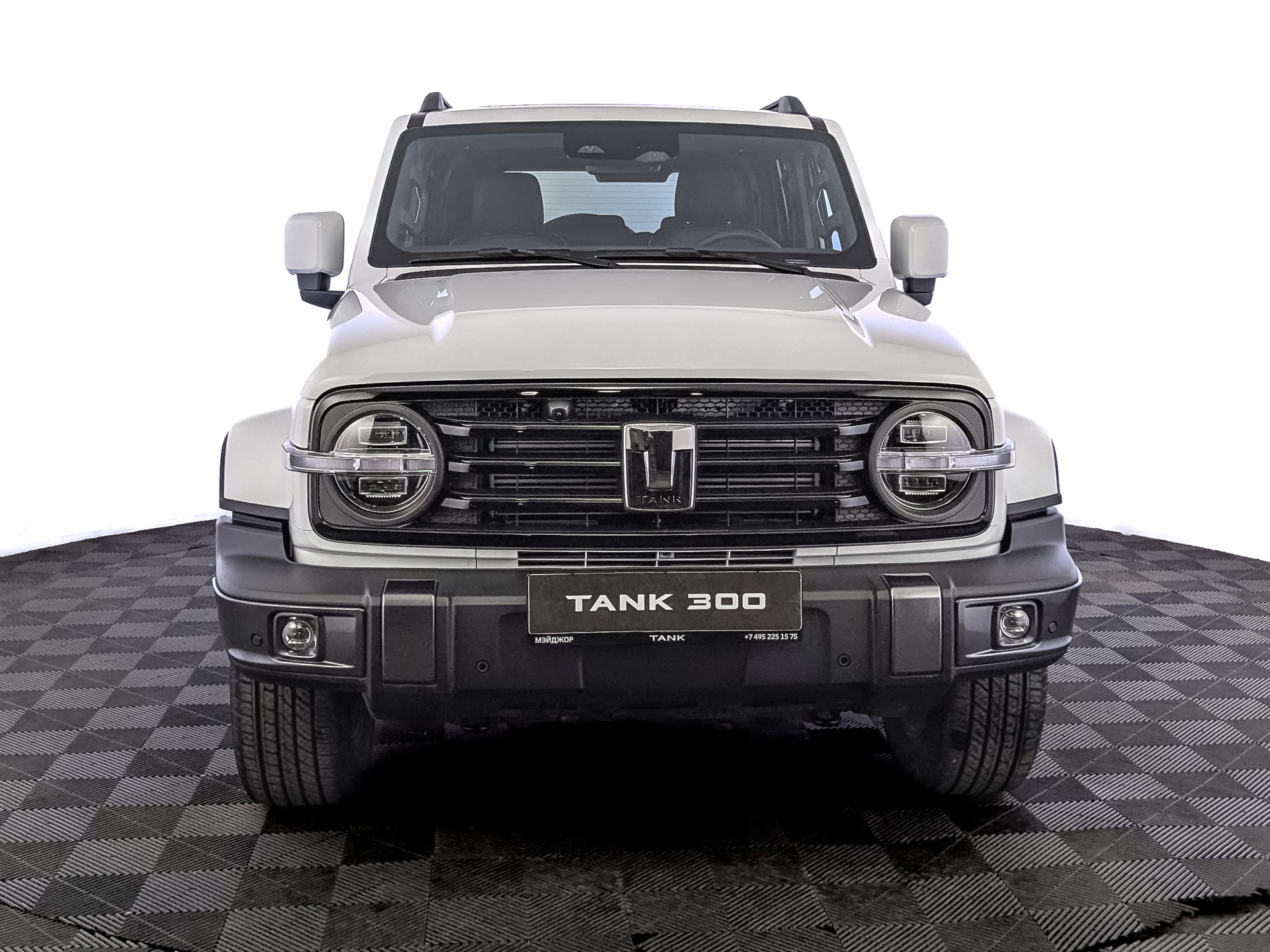 Фото Tank 300 Сити Премиум (City Premium) 2.0T/218 8AT 4WD