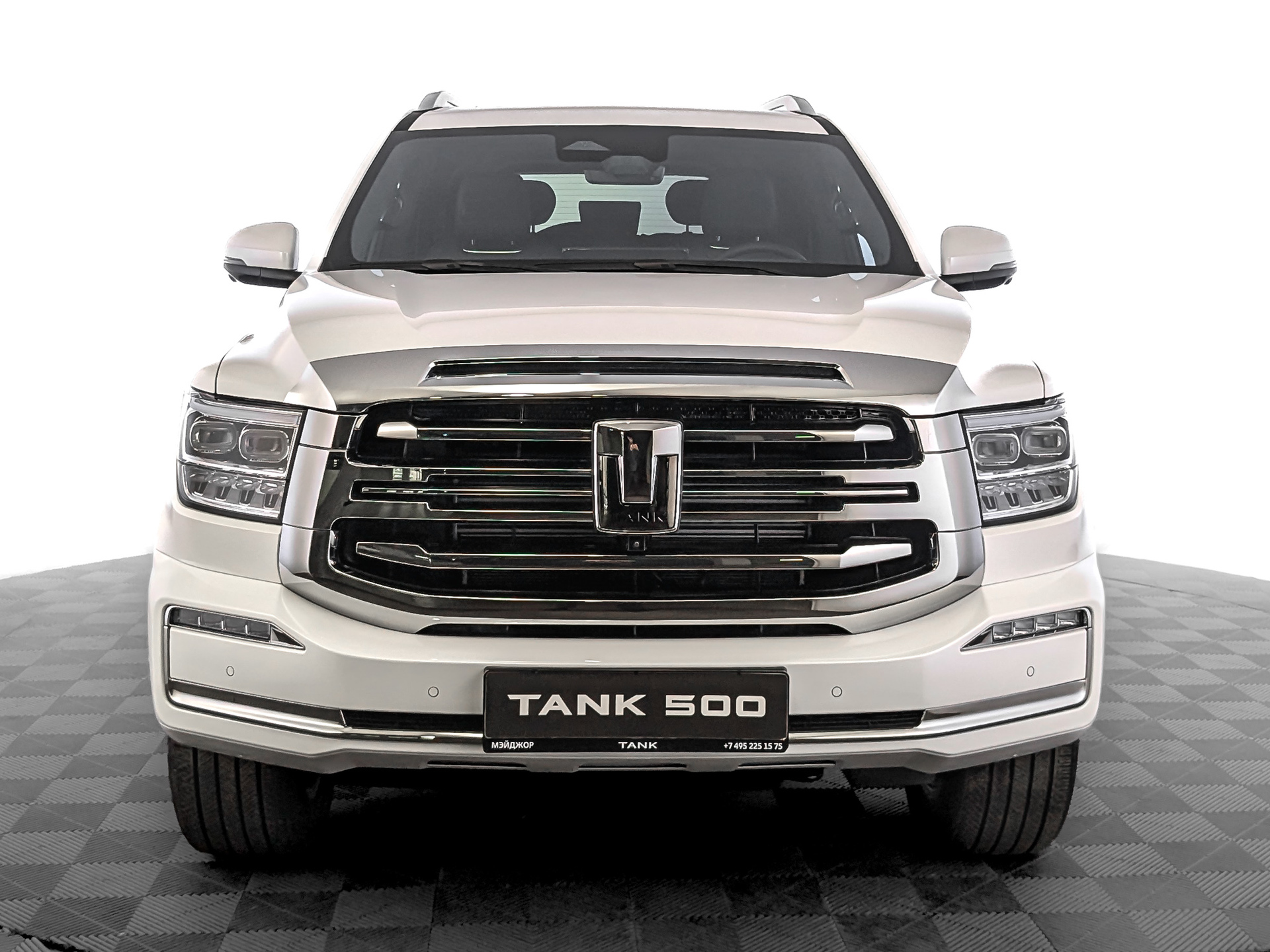 Фото Tank 500 Техно Премиум (Hi-Charge) 2.0H/299 9AT 37кВт 4WD