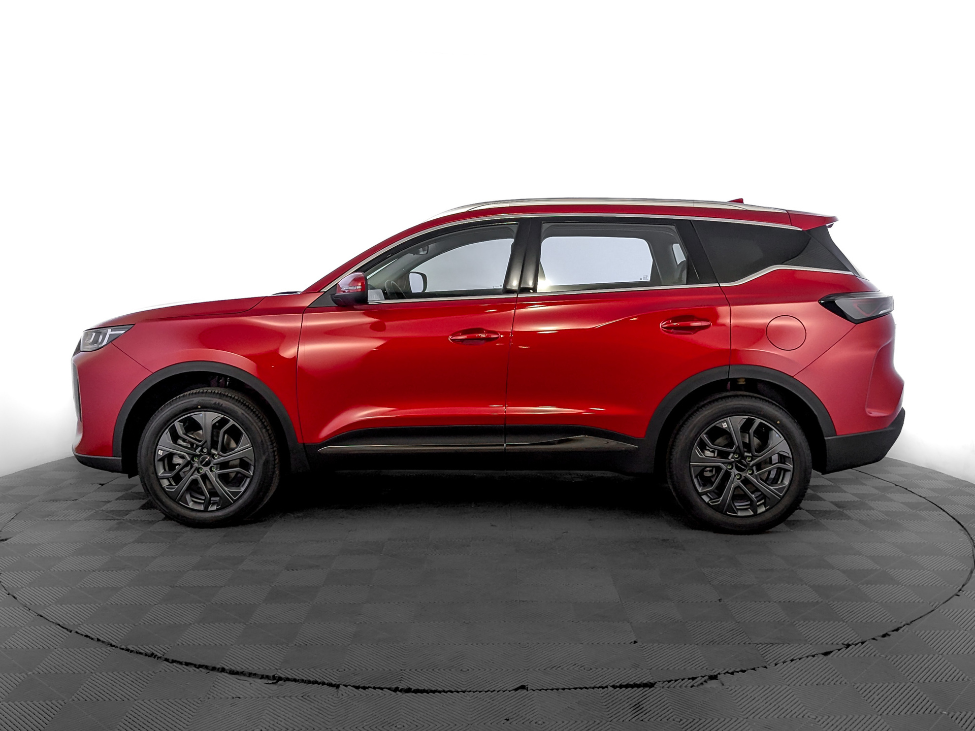 Фото Tenet T7 Active 1.6T/150 7RT 2WD