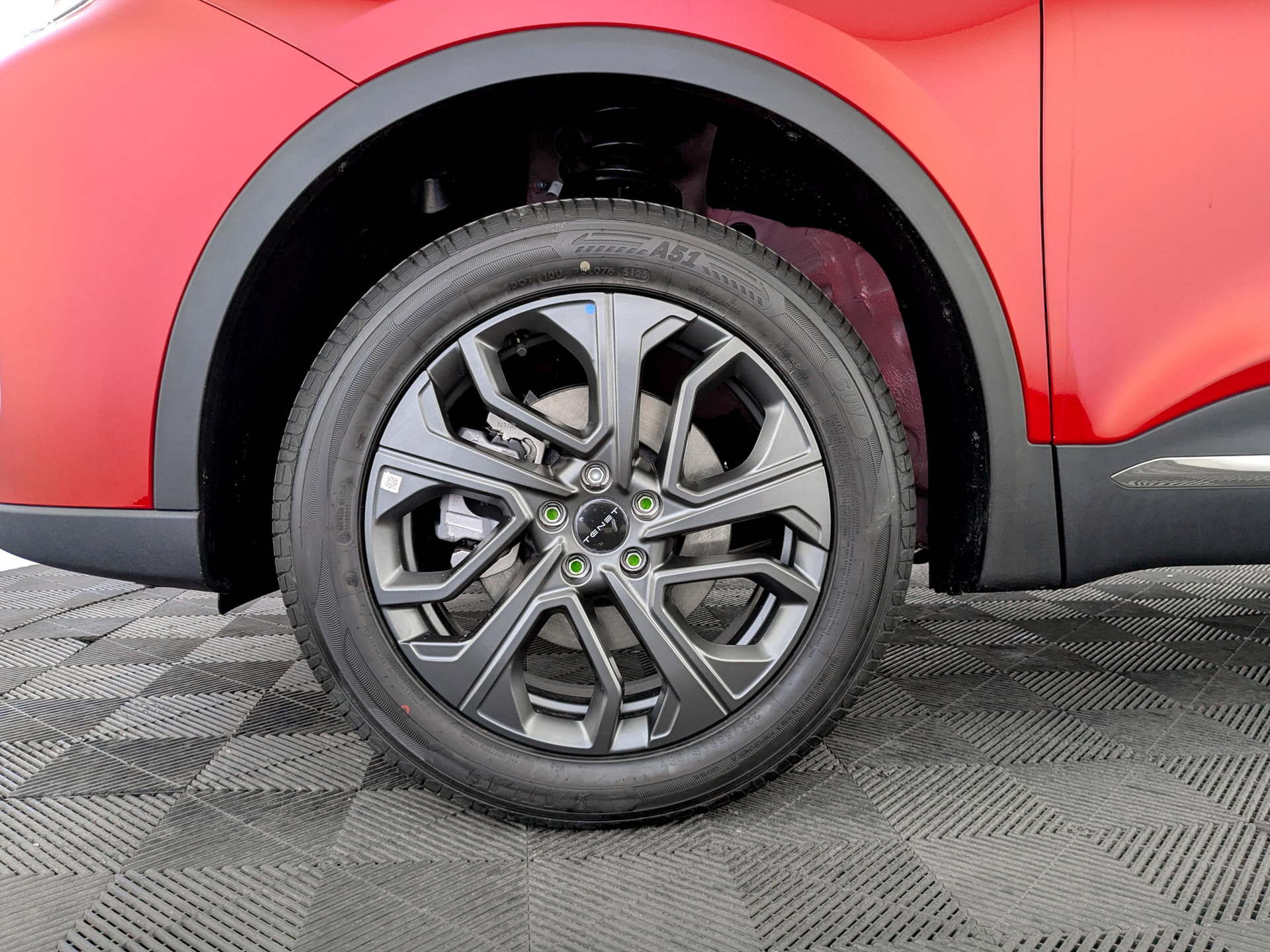 Фото Tenet T7 Active 1.6T/150 7RT 2WD