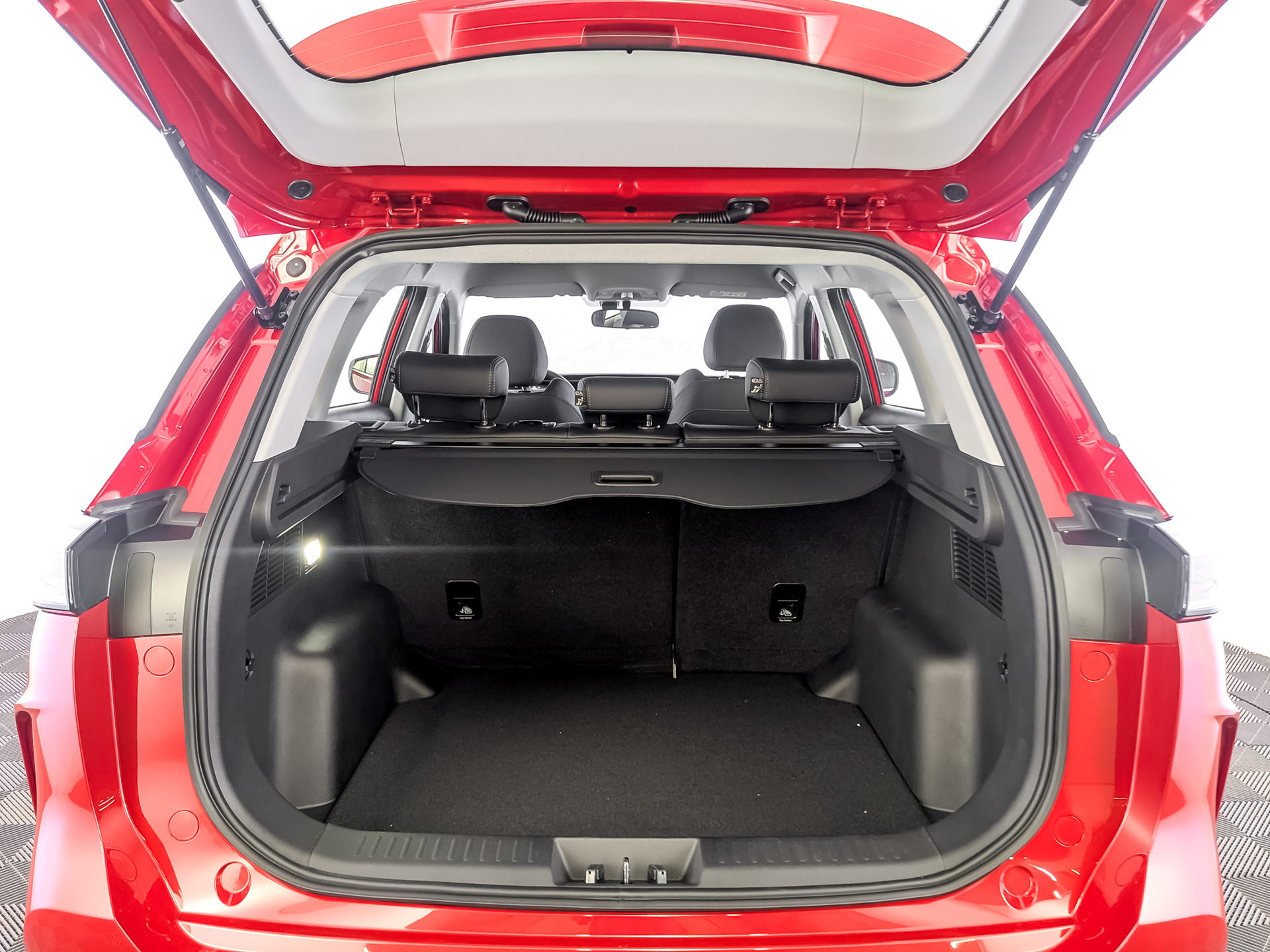 Фото Tenet T7 Active 1.6T/150 7RT 2WD