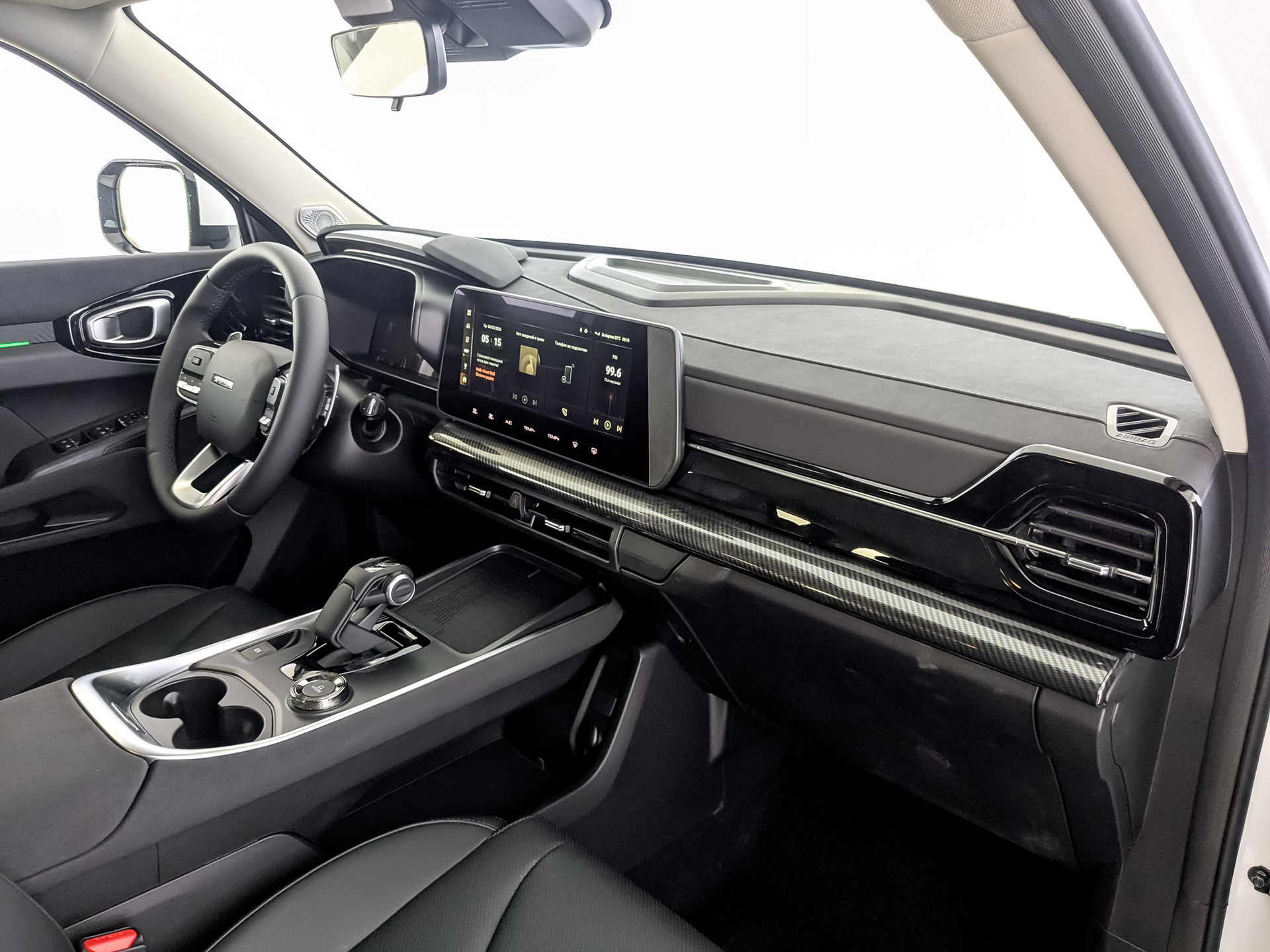 Фото Haval H3 Премиум 1.5T/177 7RT 4WD