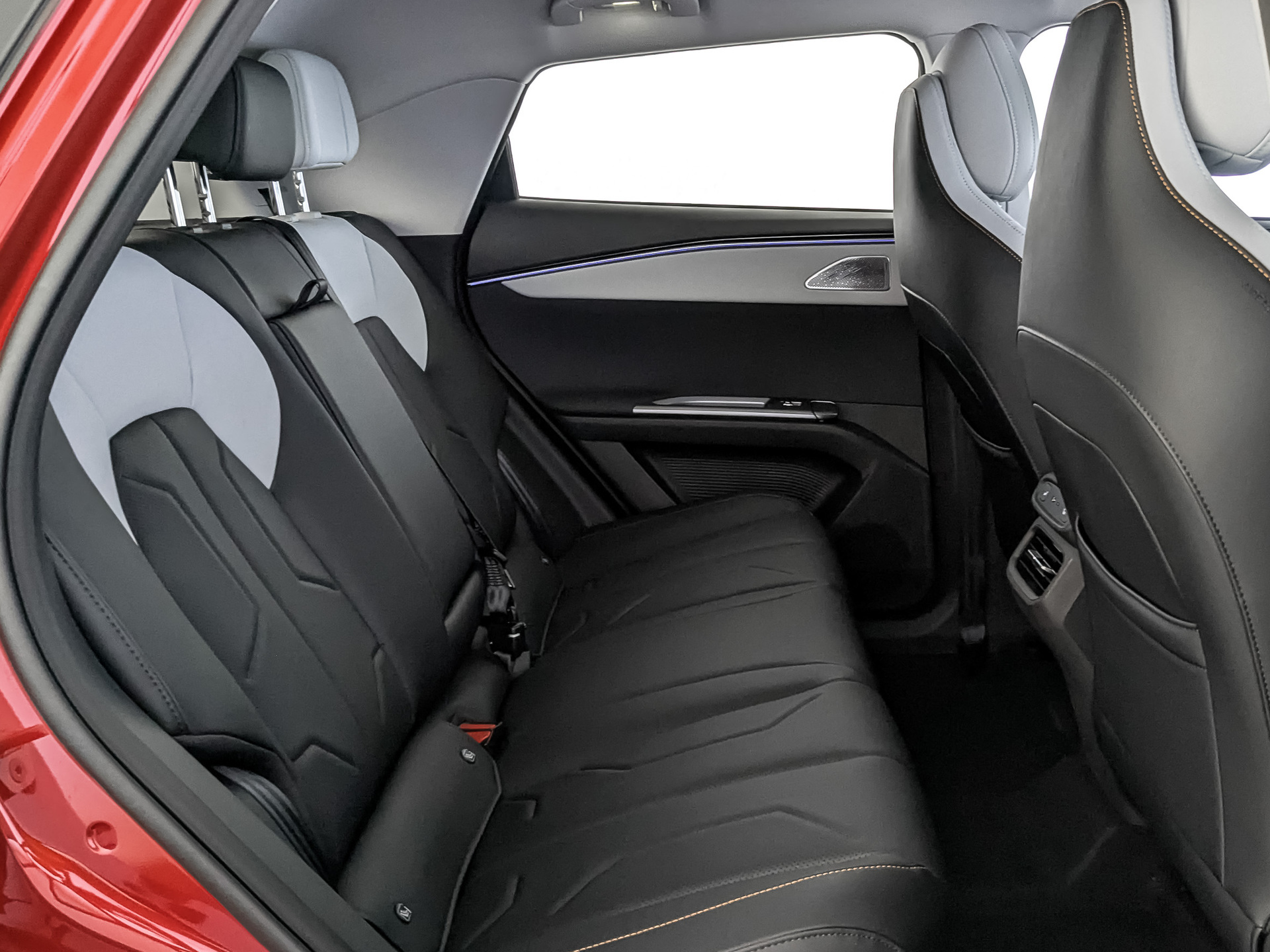 Фото Omoda C5 Драйв NG 1.5T/147 6RT 2WD
