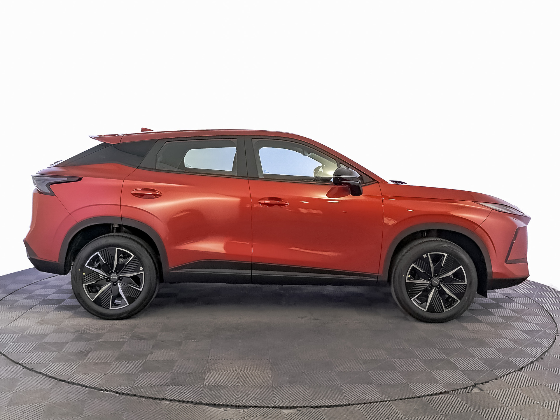 Фото Omoda C5 Драйв NG 1.5T/147 6RT 2WD