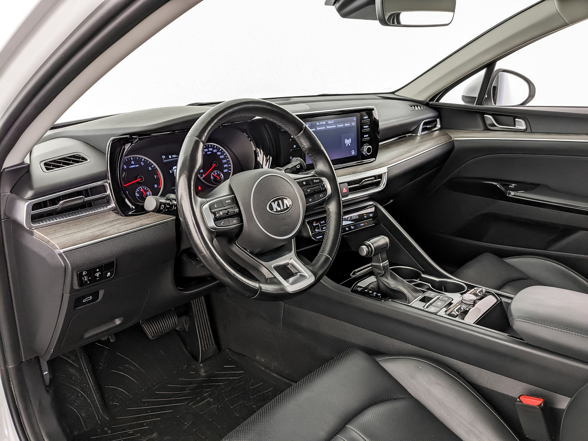 KIA K5 2.00 (150 л.с), автомат, 2021, пробег 49 594 км