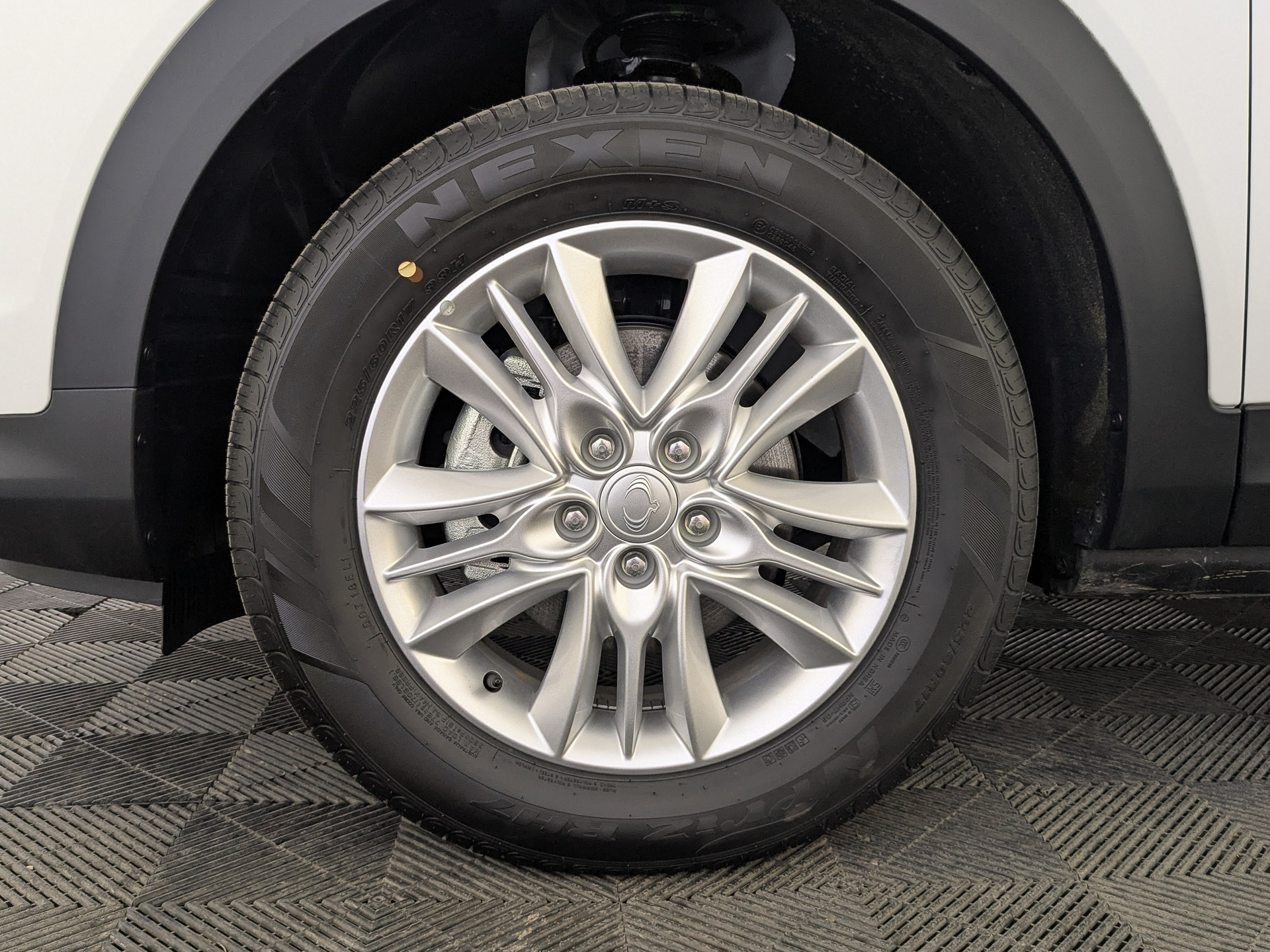 Фото KGM Korando Сити 1.5T/163 6AT 2П