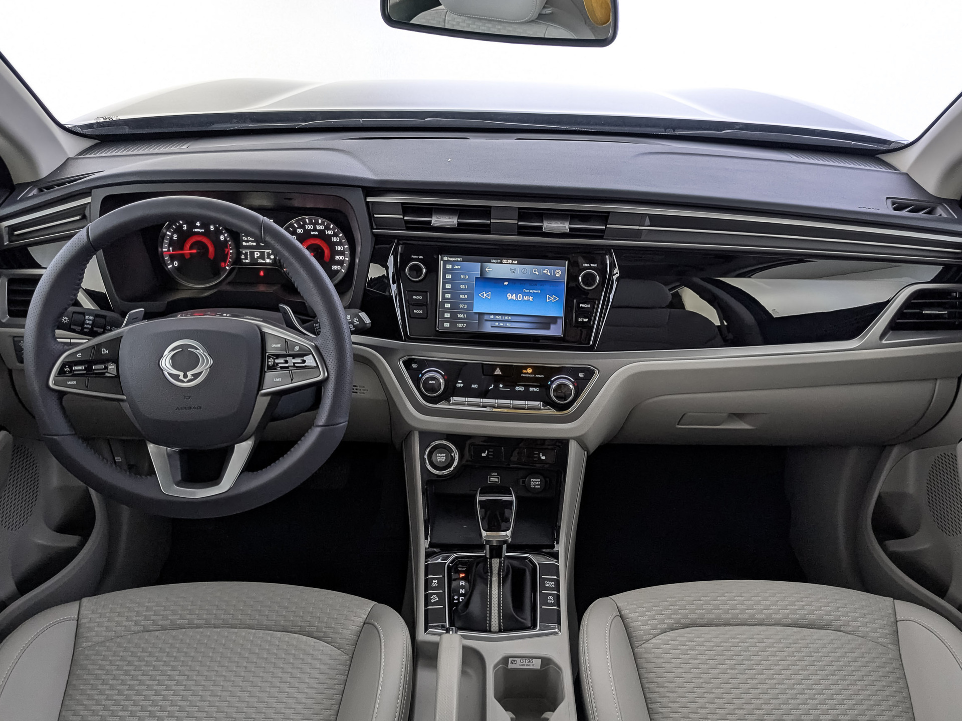 Фото KGM Korando Оптимум 1.5T/163 6AT 2П