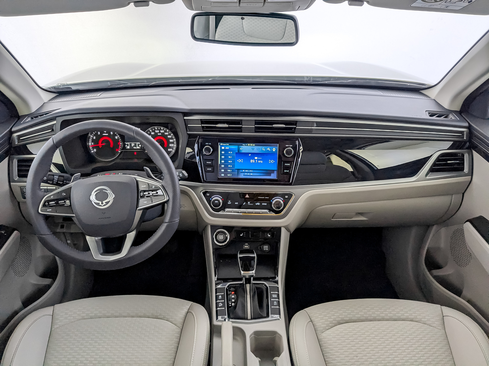 Фото KGM Korando Оптимум 1.5T/163 6AT 2П