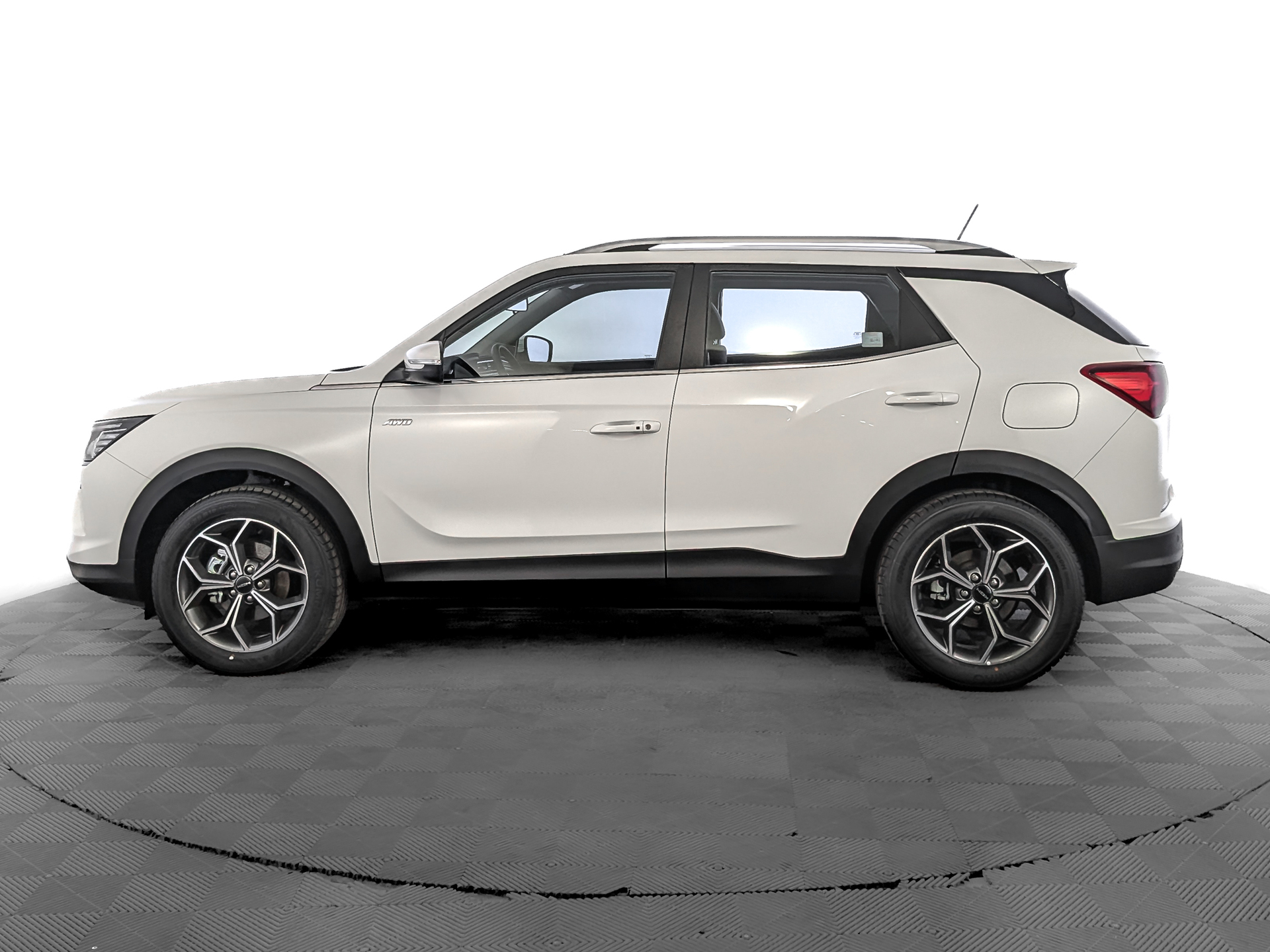 Фото KGM Korando Премьер 1.5T/163 6AT 4П