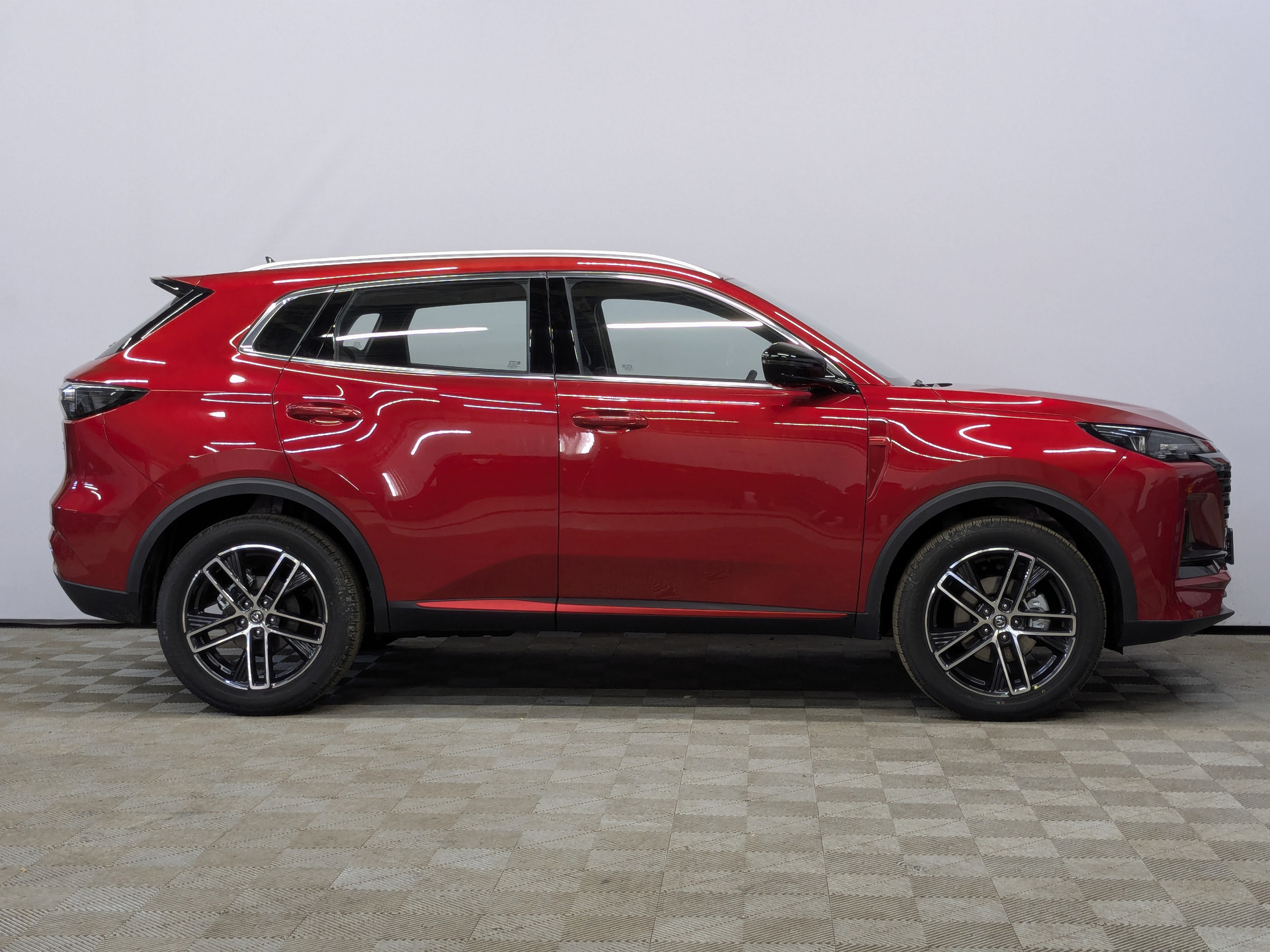 Фото Changan UNI-S Техно 1.5T/181 7RT Передний привод