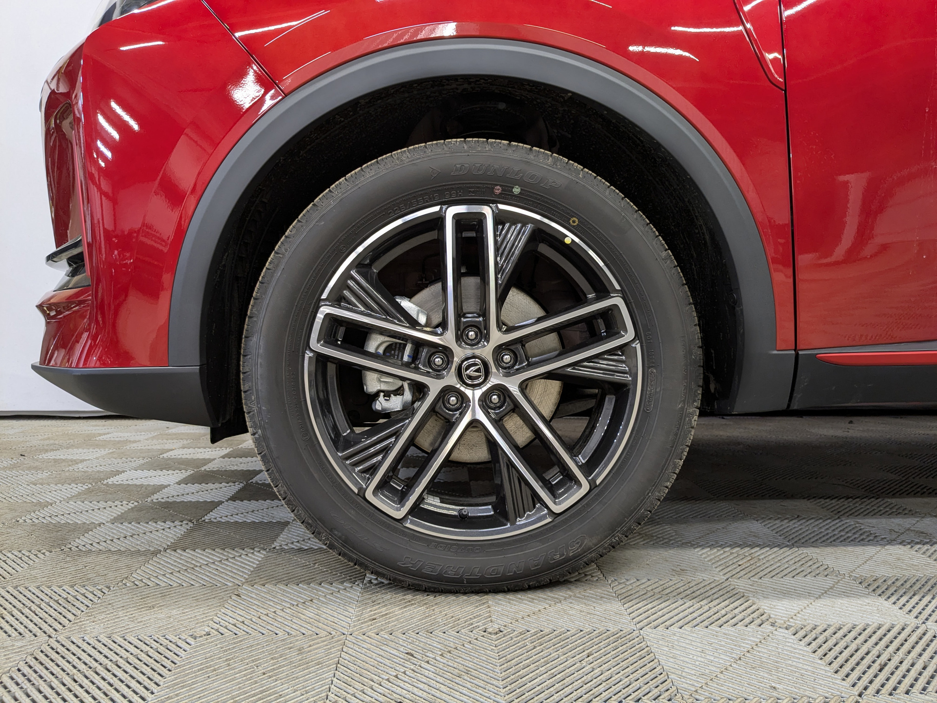 Фото Changan UNI-S Техно 1.5T/181 7RT Передний привод