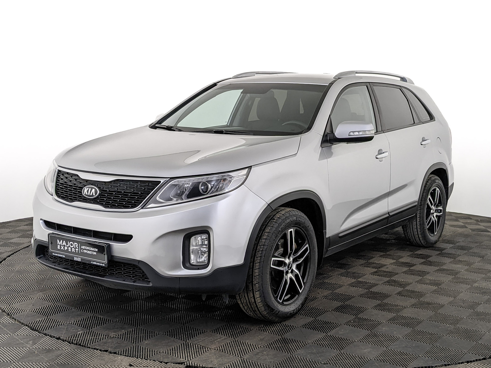KIA Sorento 2.40 (175 л.с), автомат, 2018, пробег 100 825 км