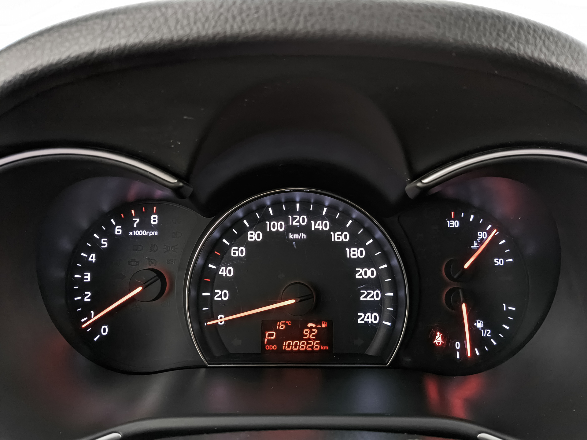 KIA Sorento 2.40 (175 л.с), автомат, 2018, пробег 100 825 км