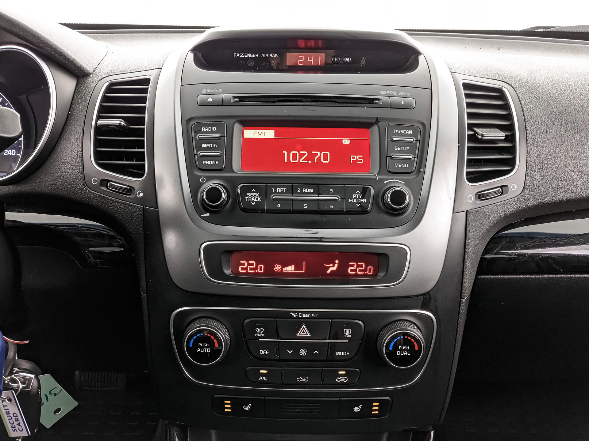 KIA Sorento 2.40 (175 л.с), автомат, 2018, пробег 100 825 км
