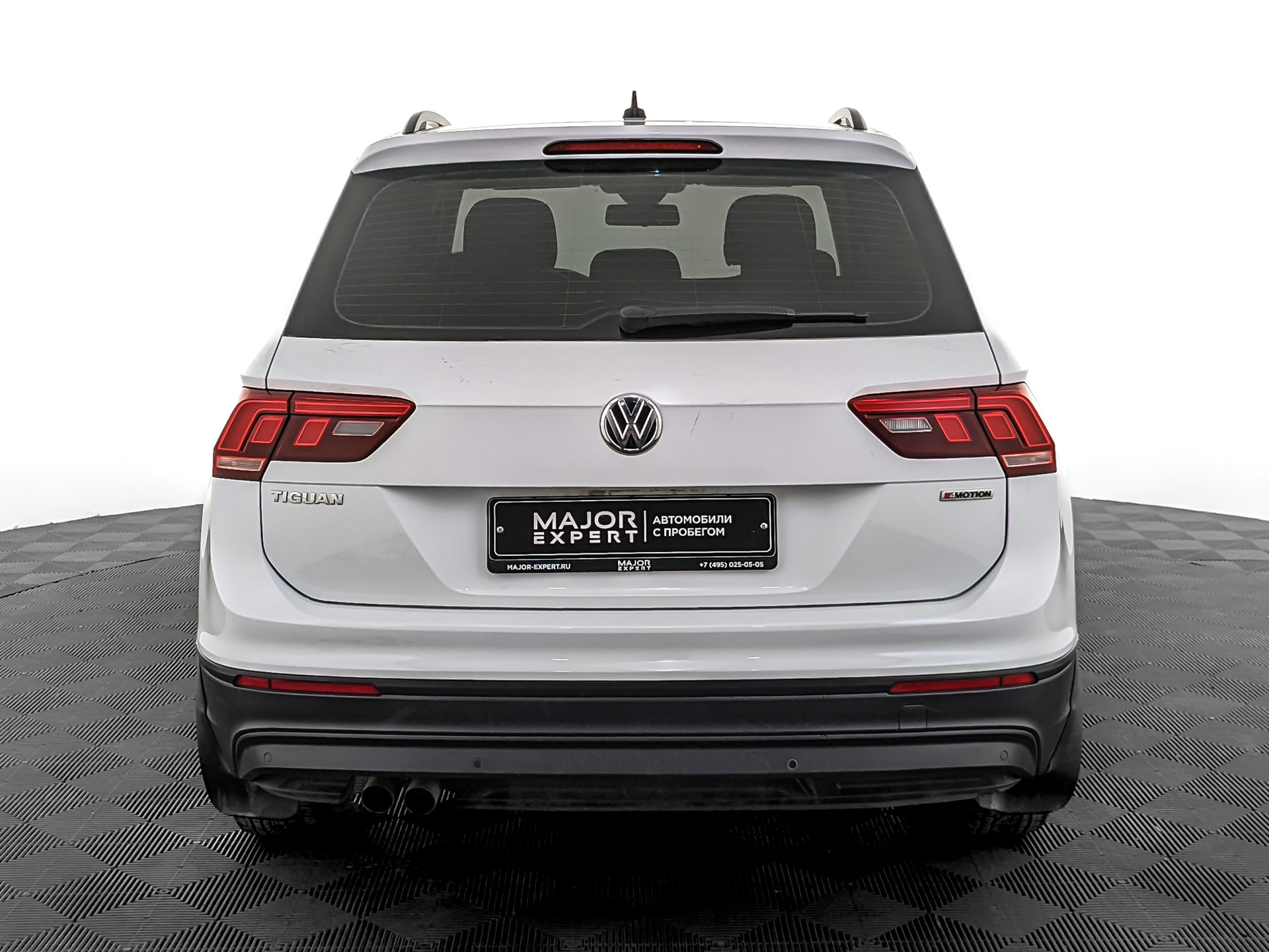 VOLKSWAGEN Tiguan 1.40 (150 л.с), автомат, 2020, пробег 111 039 км