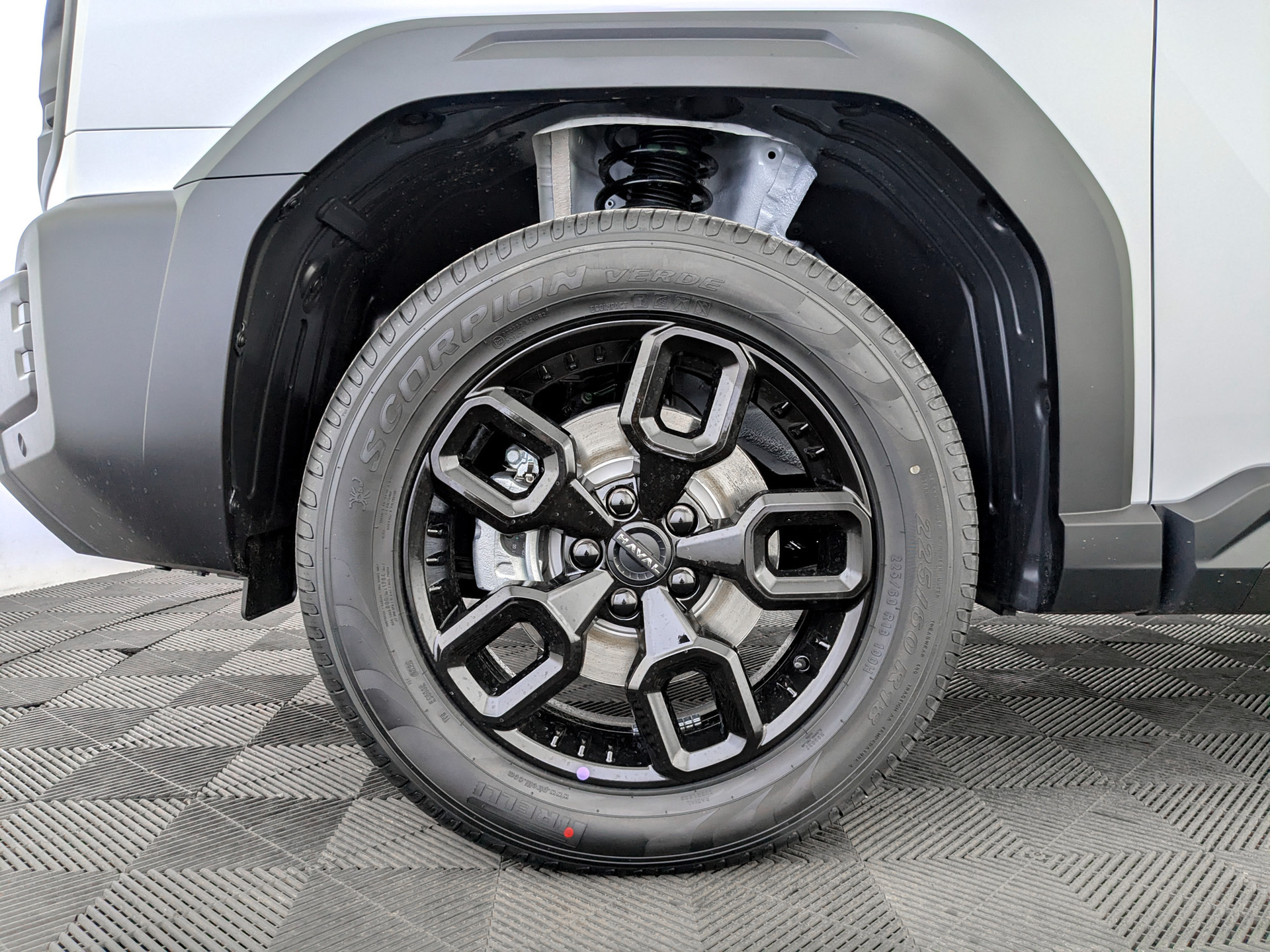 Фото Haval H3 Премиум 1.5T/177 7RT 4WD