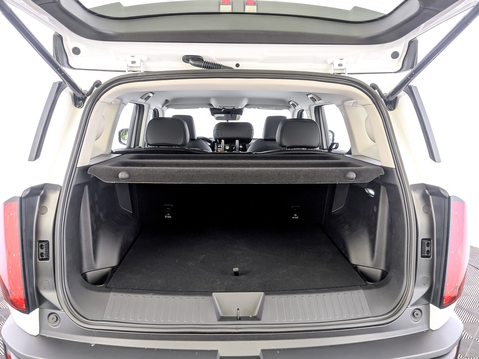 Фото Haval H3 Премиум 1.5T/177 7RT 4WD