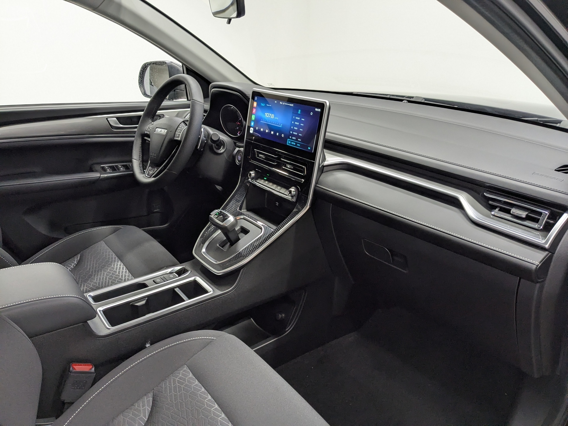 Фото Haval M6 Оптимум 1.5T/143 7RT 2WD