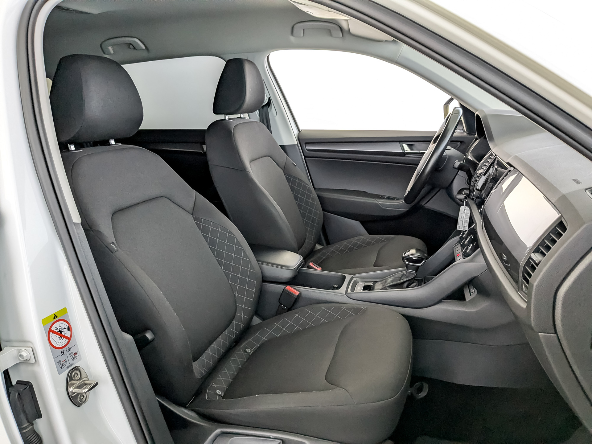 SKODA Kodiaq 1.40 (150 л.с), автомат, 2019, пробег 143 729 км