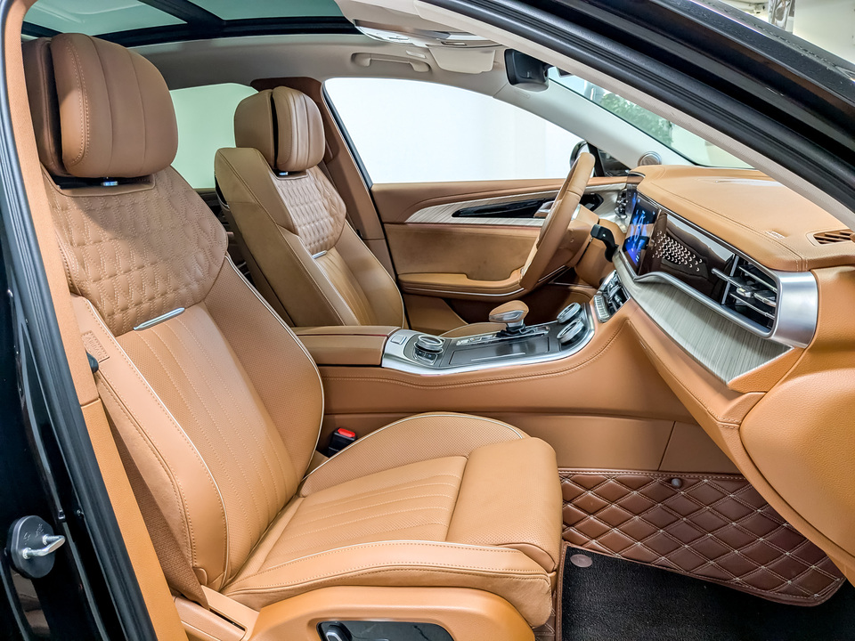 Фото Hongqi H9 с пробегом 31 369 км