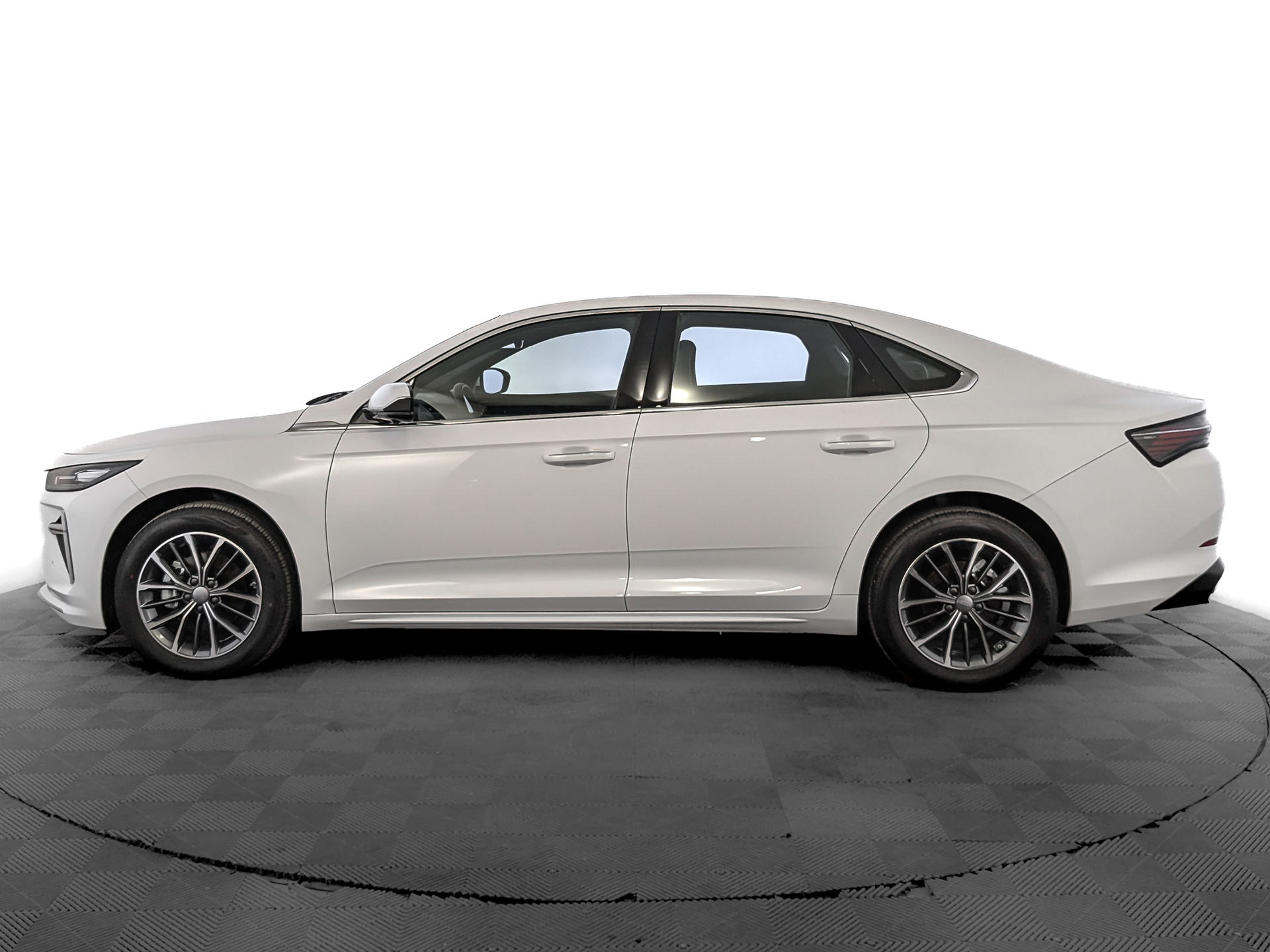 Фото Geely Preface Luxury LP 2.0T/150 7RT 4D