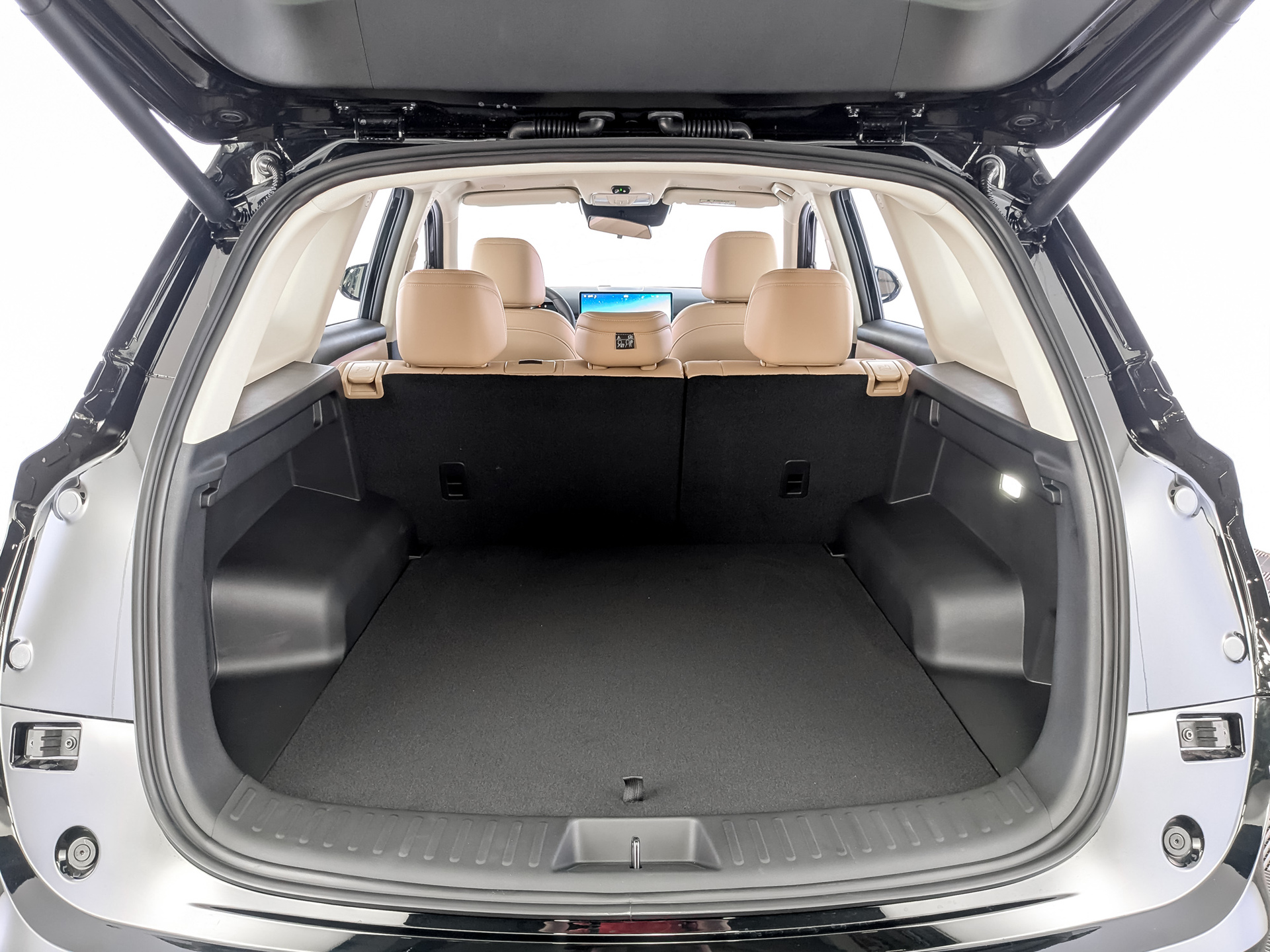 Фото Evolute i-SPACE 5 мест 1.5ELH/159 25кВт 4WD