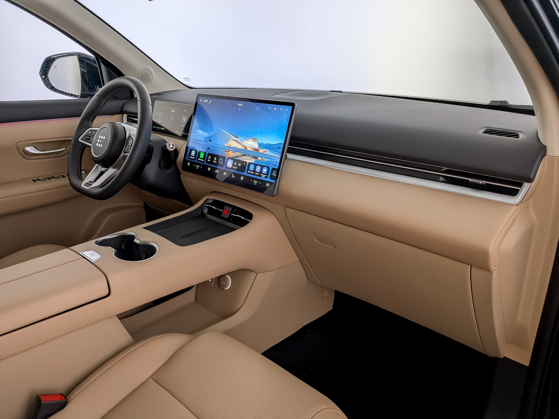 Фото Evolute i-SPACE 5 мест 1.5ELH/159 25кВт 4WD