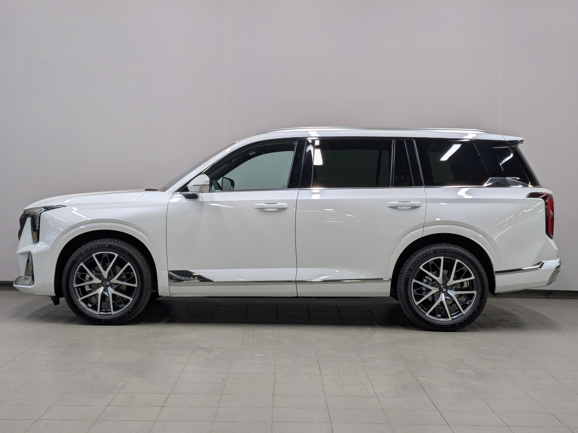 Фото GAC GS8 FL GT 2.0T/231 8AT 4WD 7S