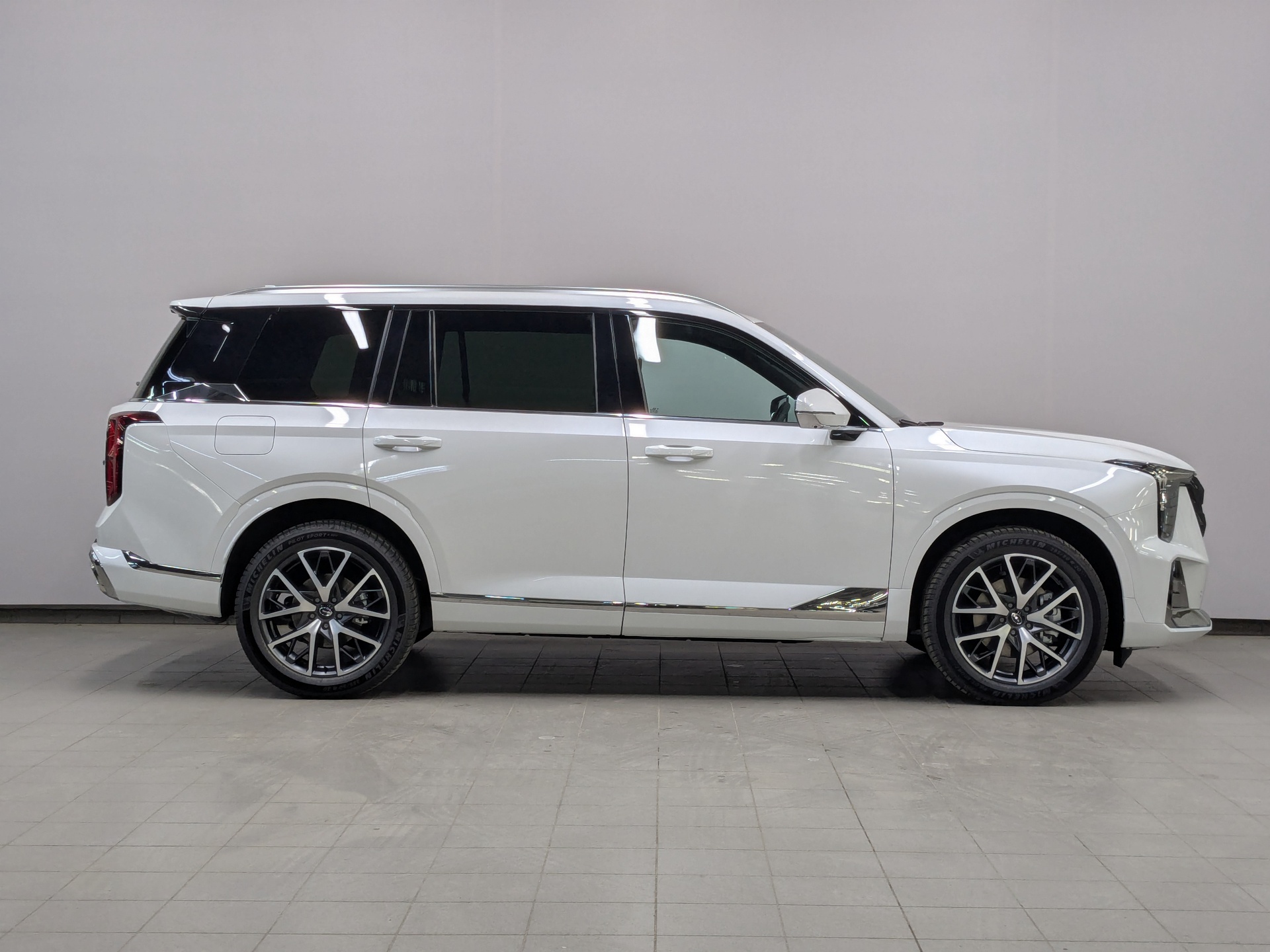Фото GAC GS8 FL GT 2.0T/231 8AT 4WD 7S