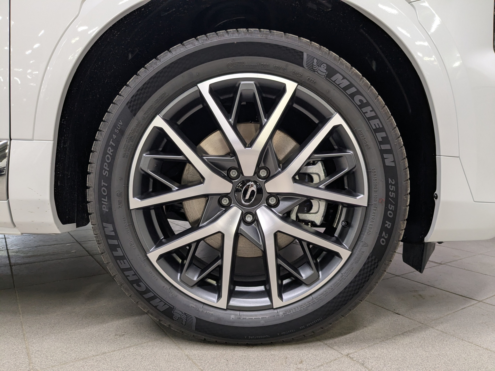 Фото GAC GS8 FL GT 2.0T/231 8AT 4WD 7S