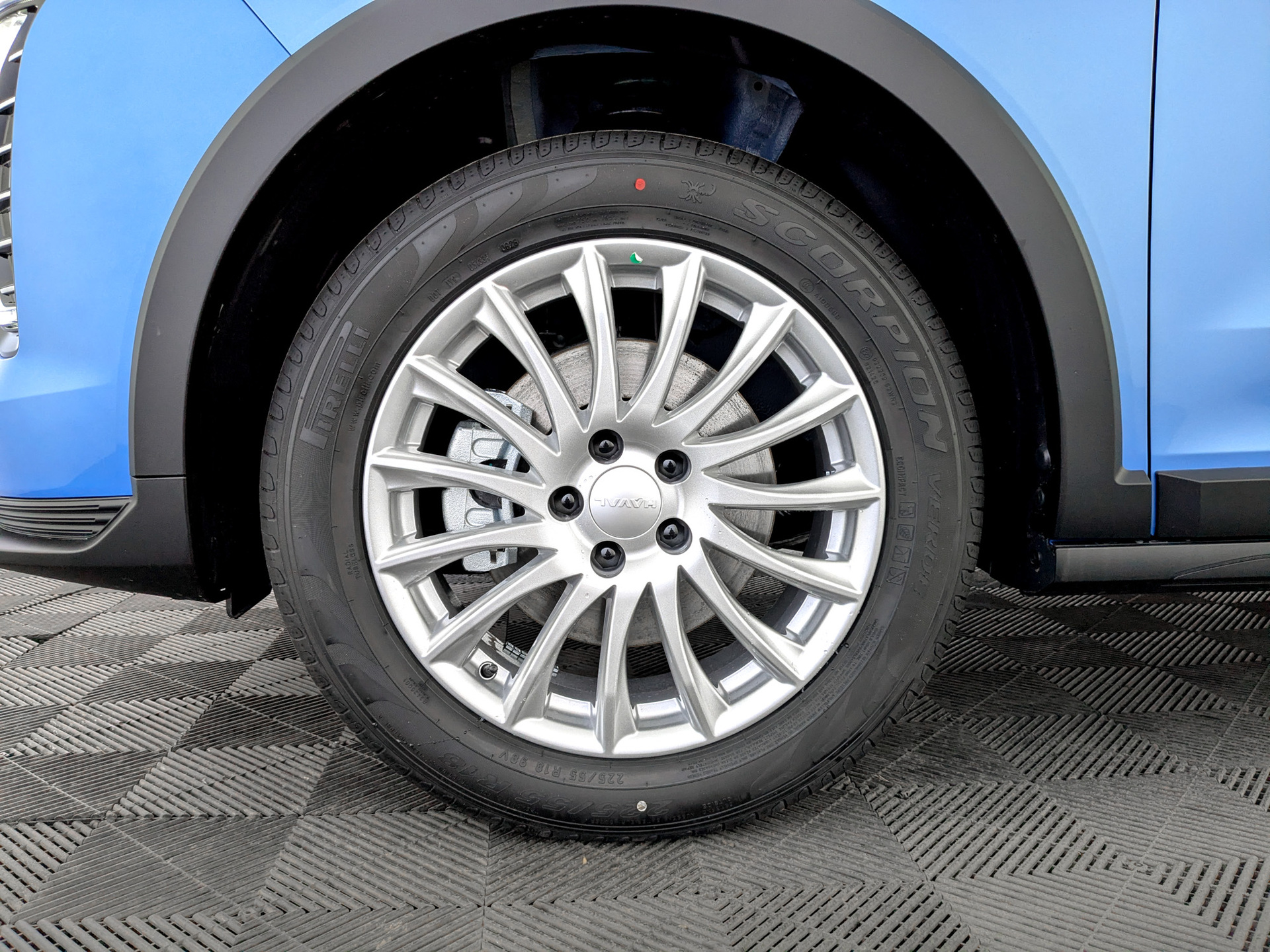 Фото Haval Jolion Премиум 1.5T/143 7RT 2WD