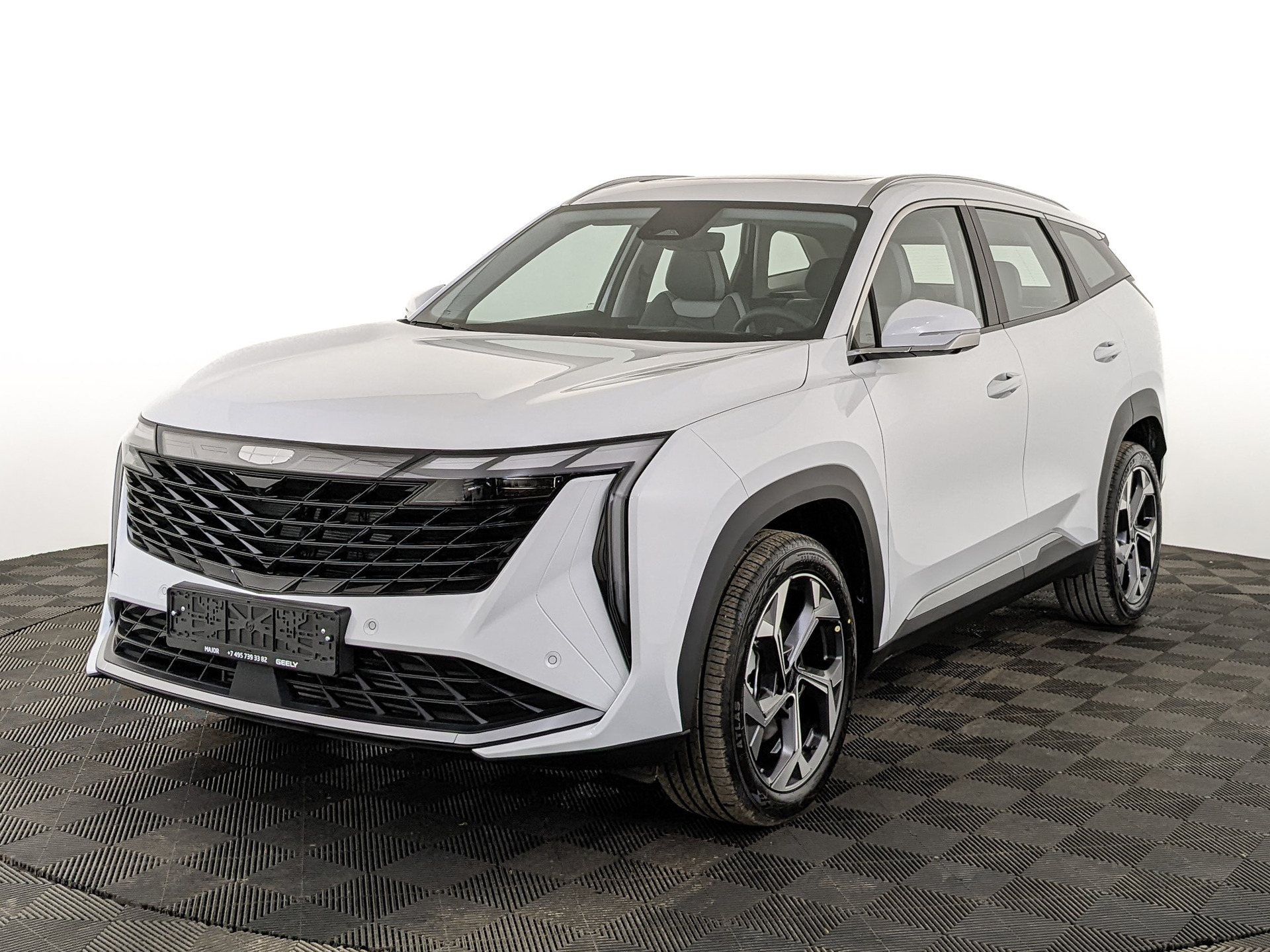 Фото Geely Atlas Luxury 1.5T/147 7RT 2WD