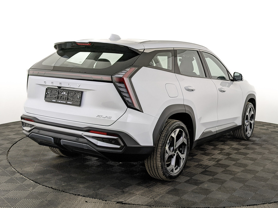 Geely Atlas Luxury 1.5T/147 7RT 2WD